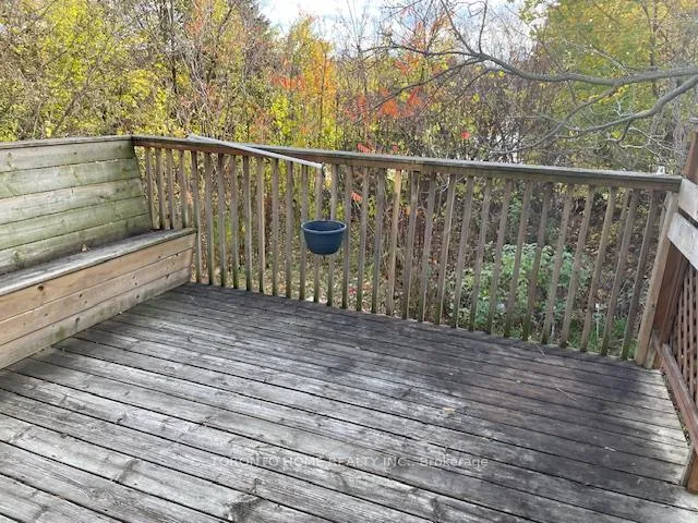 Photo 10 of 33 Olmstead Street, Hamilton, Westdale — HOMEH