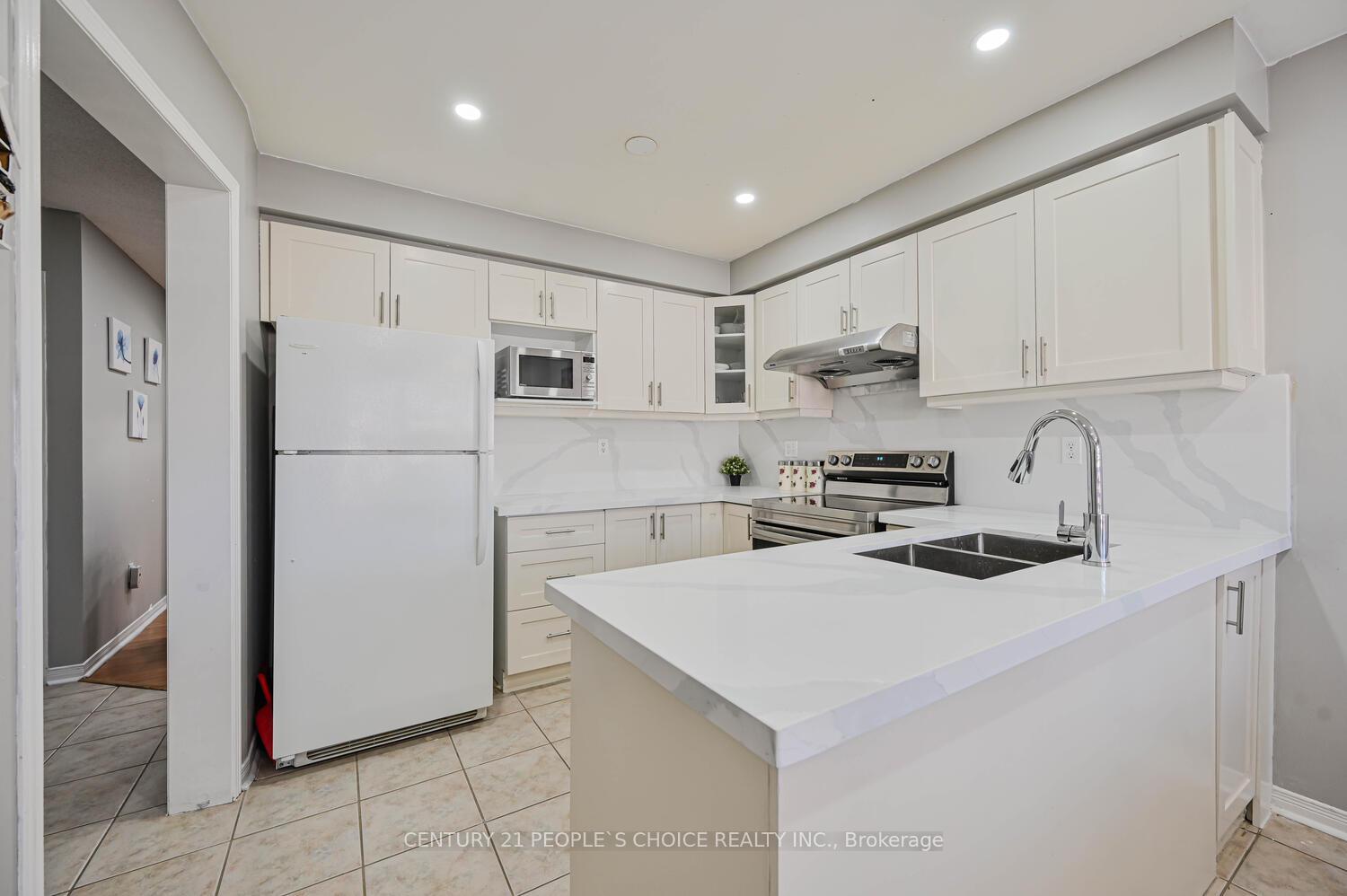 Photo 20 of 4 Domenico Crescent, Brampton, Bram East — HOMEH