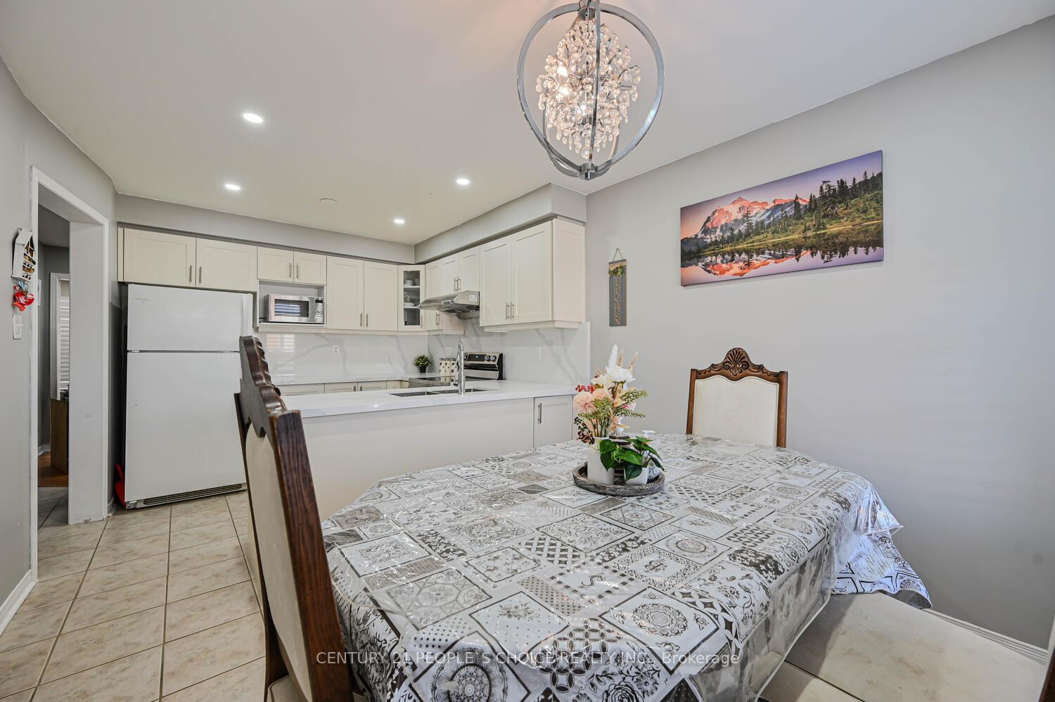 Photo 30 of 4 Domenico Crescent, Brampton, Bram East — HOMEH
