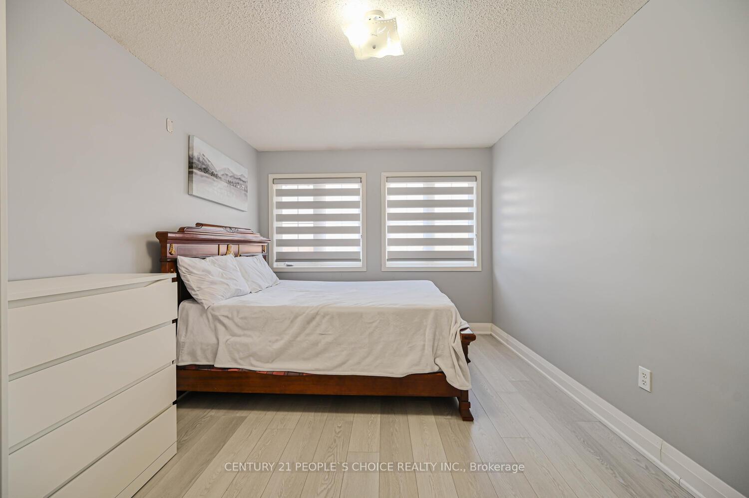 Photo 16 of 4 Domenico Crescent, Brampton, Bram East — HOMEH