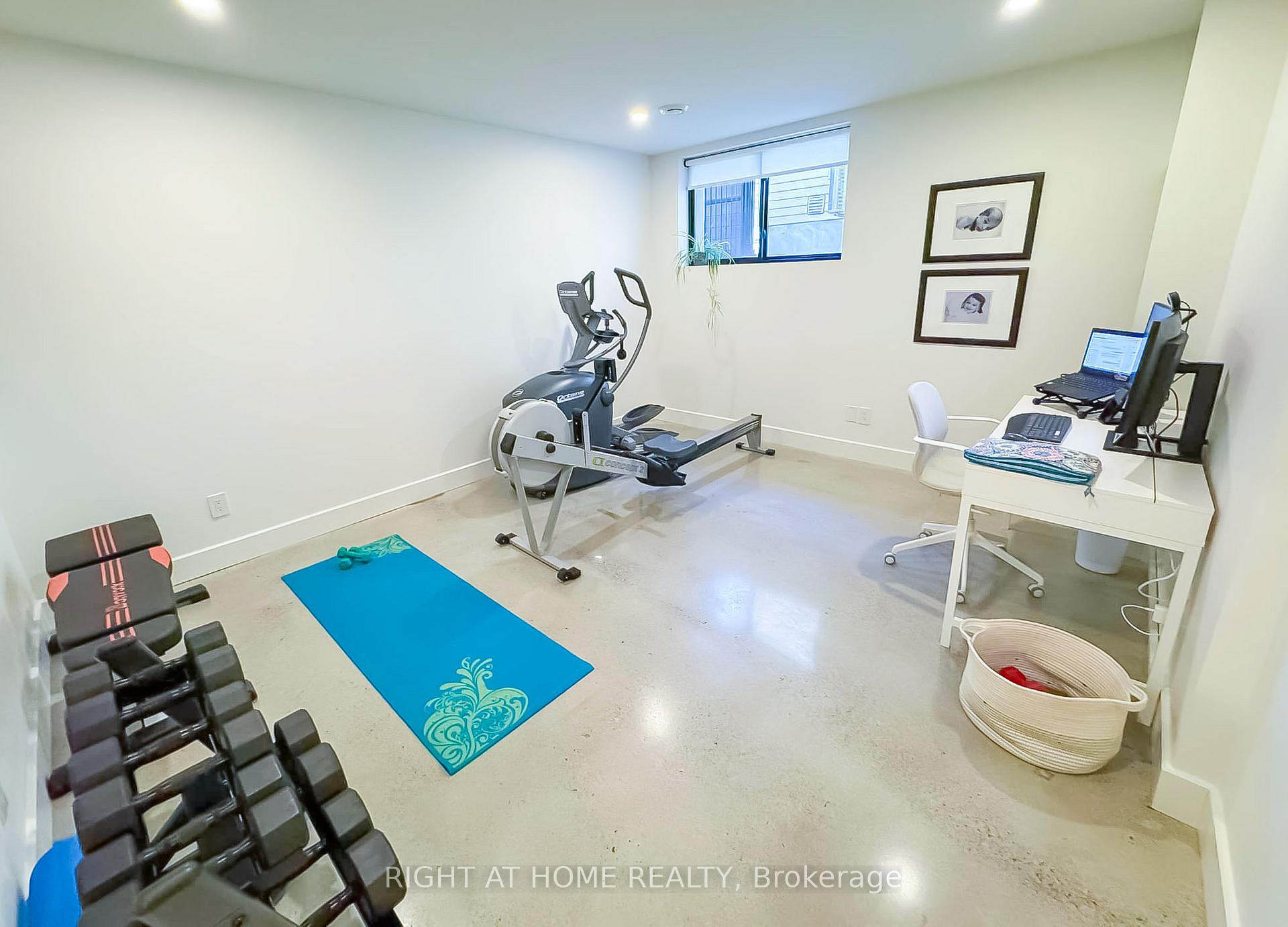 Photo 33 of 421 Fraser Avenue, Ottawa, Woodroffe — HOMEH