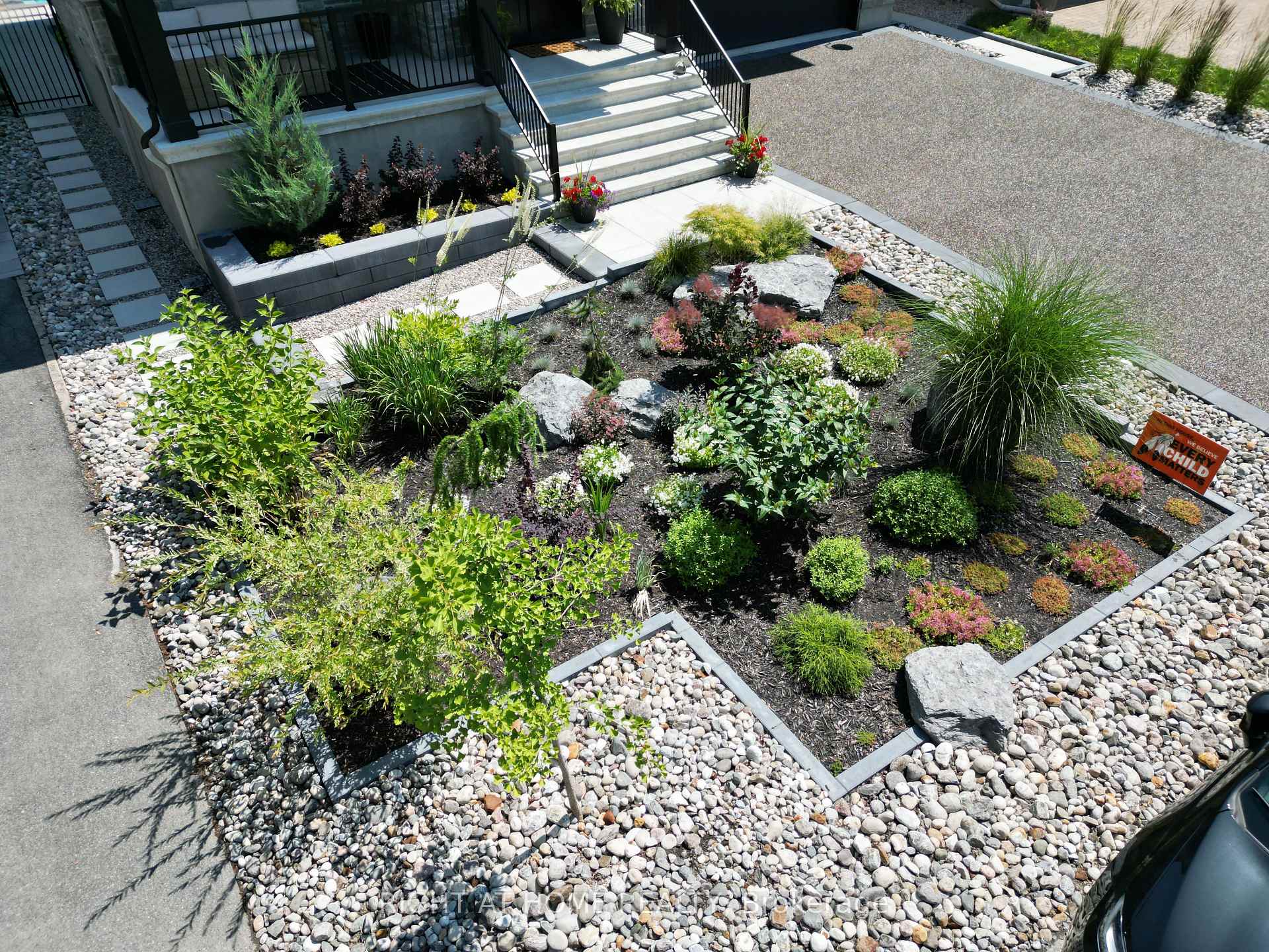 Photo 47 of 421 Fraser Avenue, Ottawa, Woodroffe — HOMEH