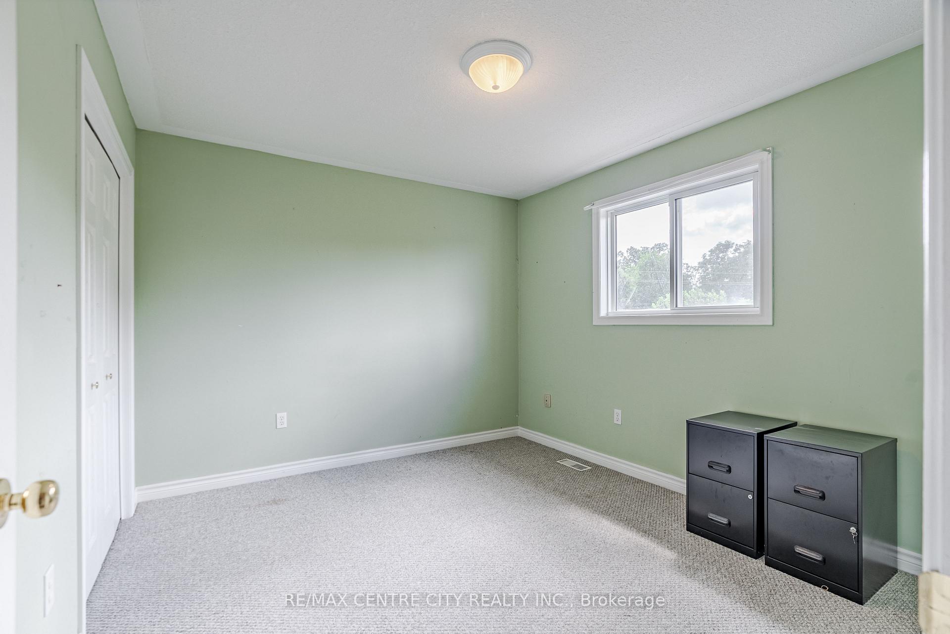 Photo 20 of 8 Cottonwood Boulevard, Aylmer — HOMEH