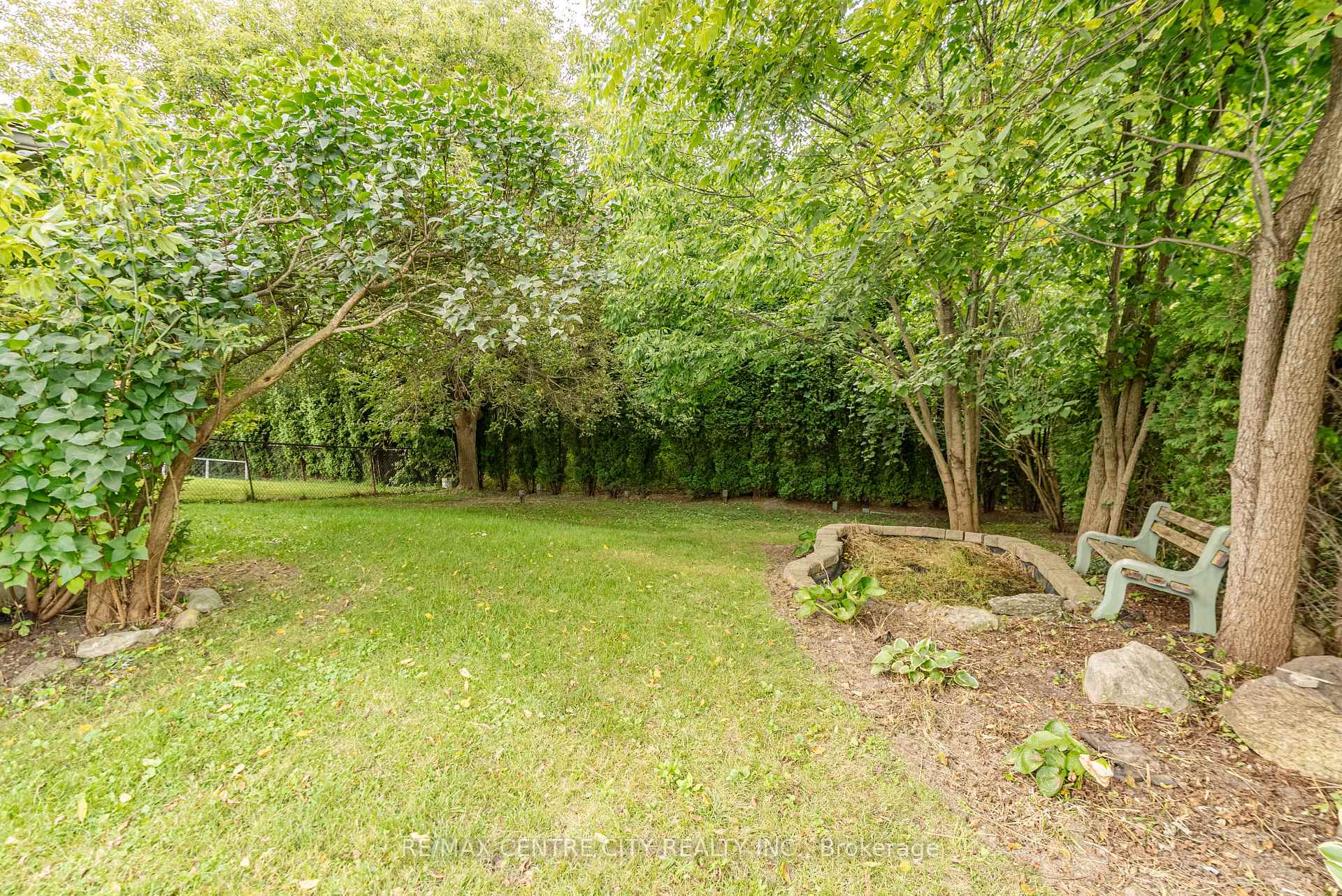 Photo 31 of 8 Cottonwood Boulevard, Aylmer — HOMEH