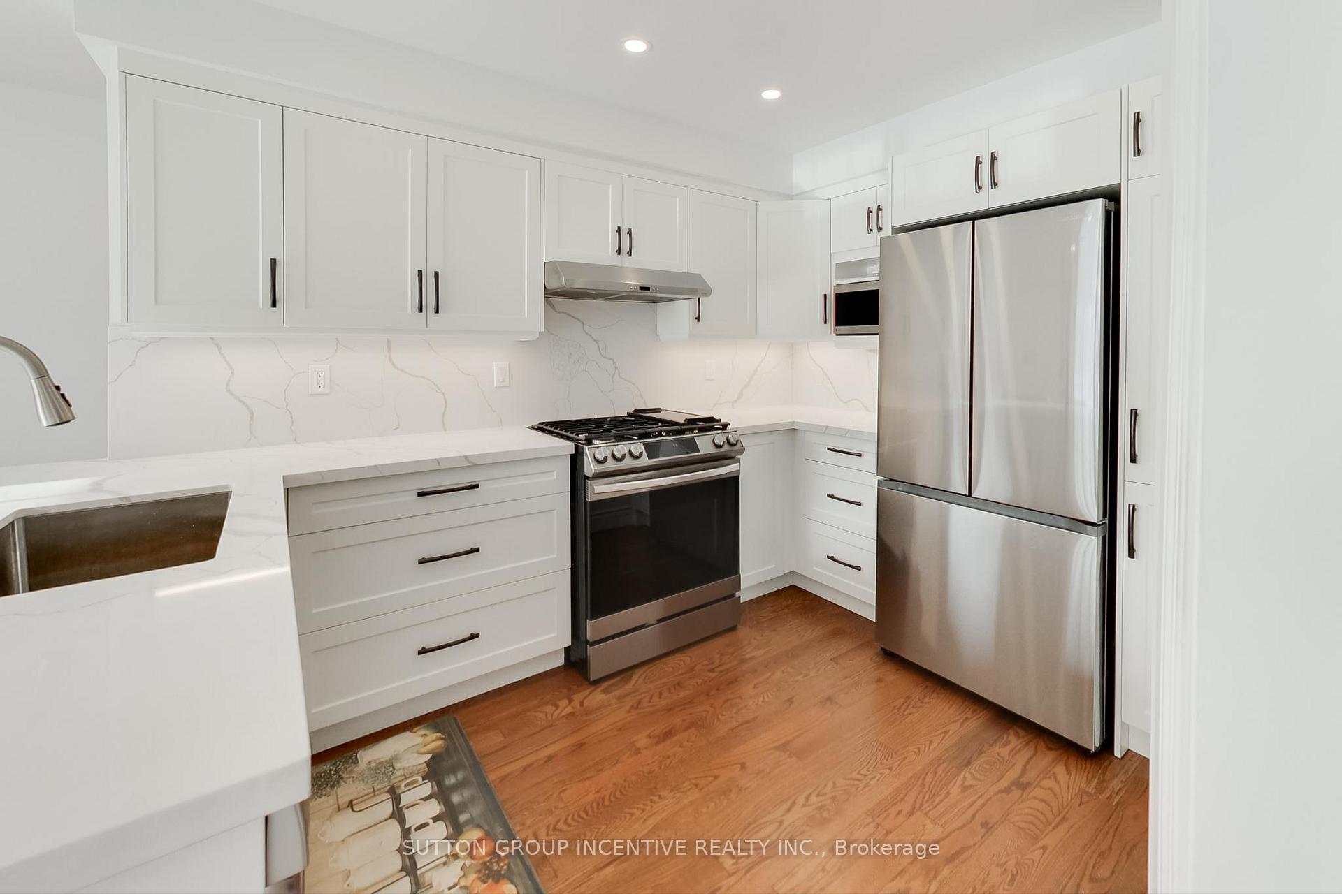 Photo 7 of 88 Golden Meadow Road, Barrie, Bayshore — HOMEH