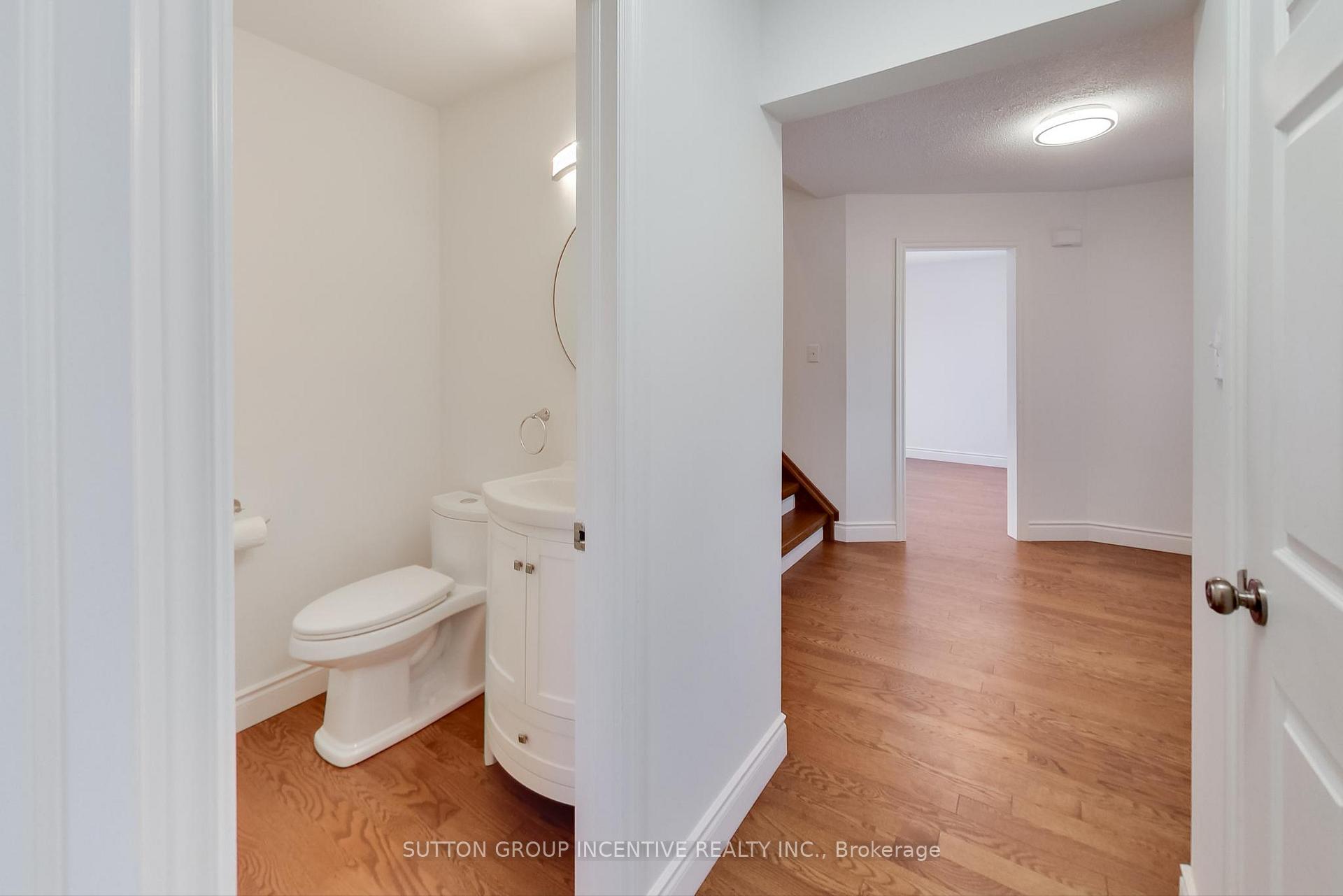 Photo 16 of 88 Golden Meadow Road, Barrie, Bayshore — HOMEH