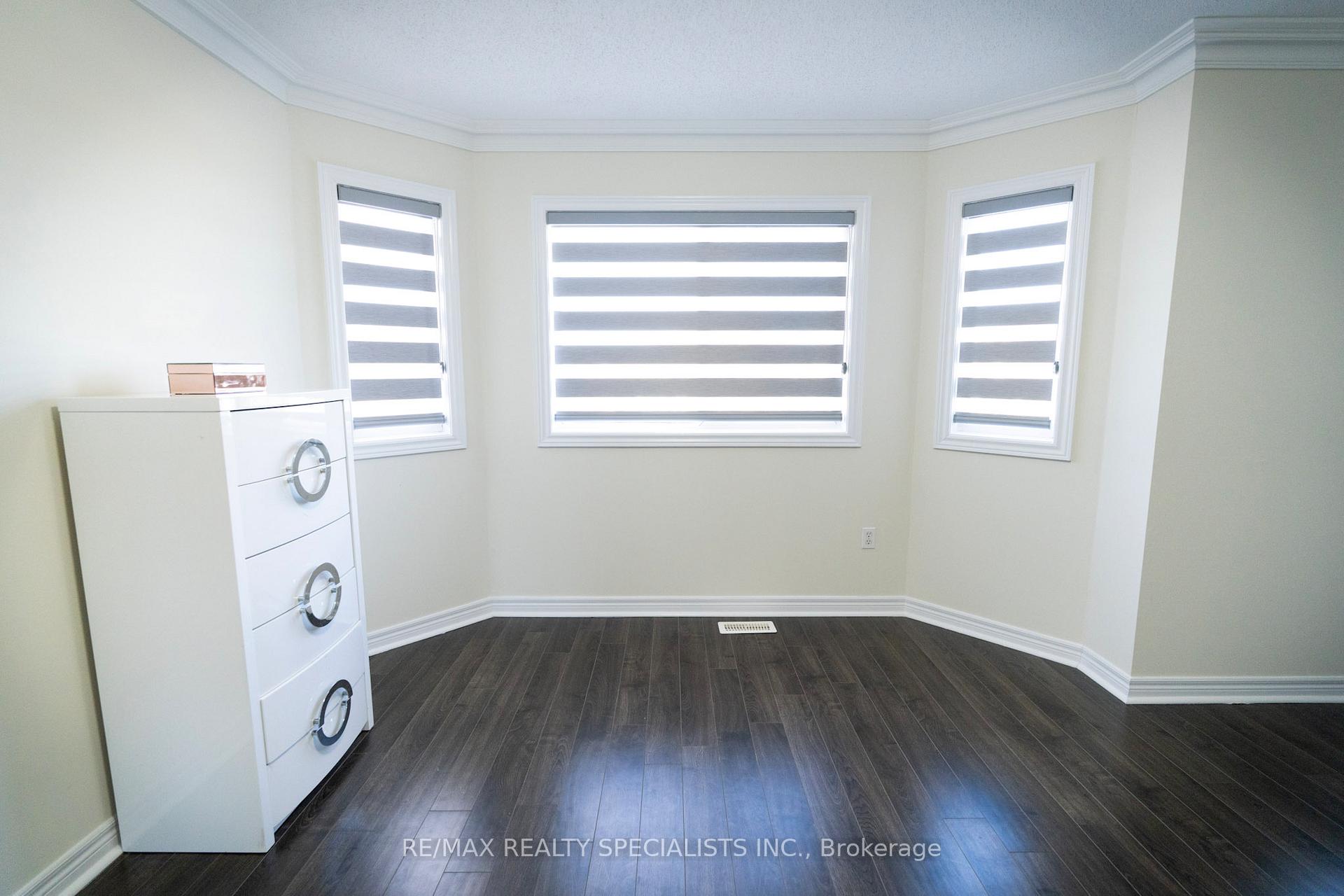 Photo 8 of 11 Foxmere Road, Brampton, Fletcher's Meadow — HOMEH