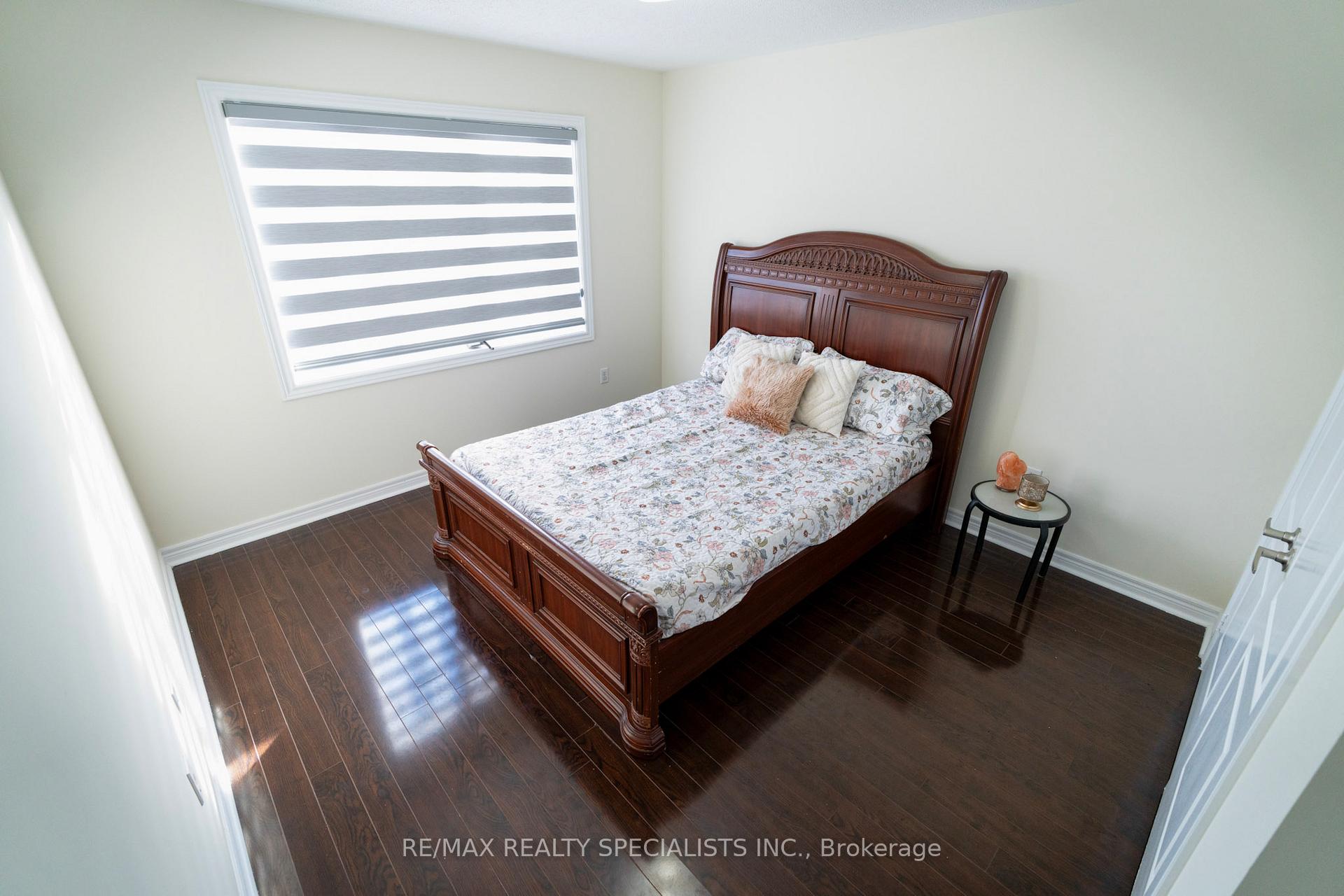Photo 34 of 11 Foxmere Road, Brampton, Fletcher's Meadow — HOMEH