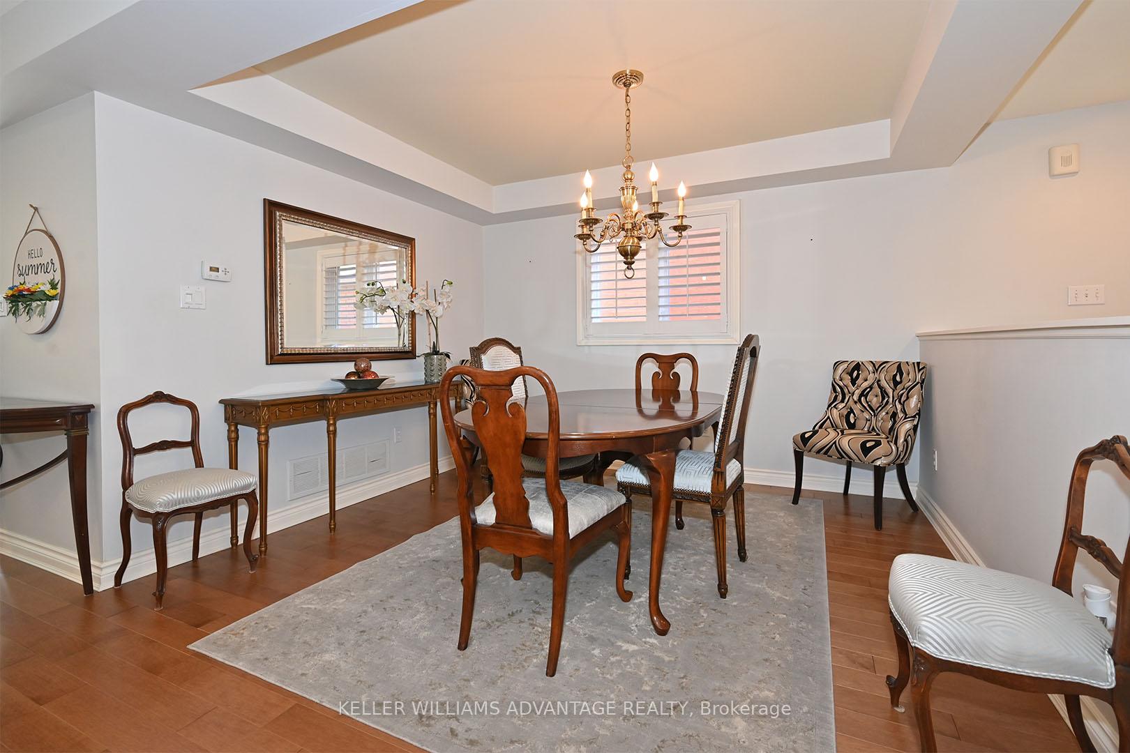 Photo 4 of 362 Pinnacle Trail, Aurora, Bayview Wellington — HOMEH