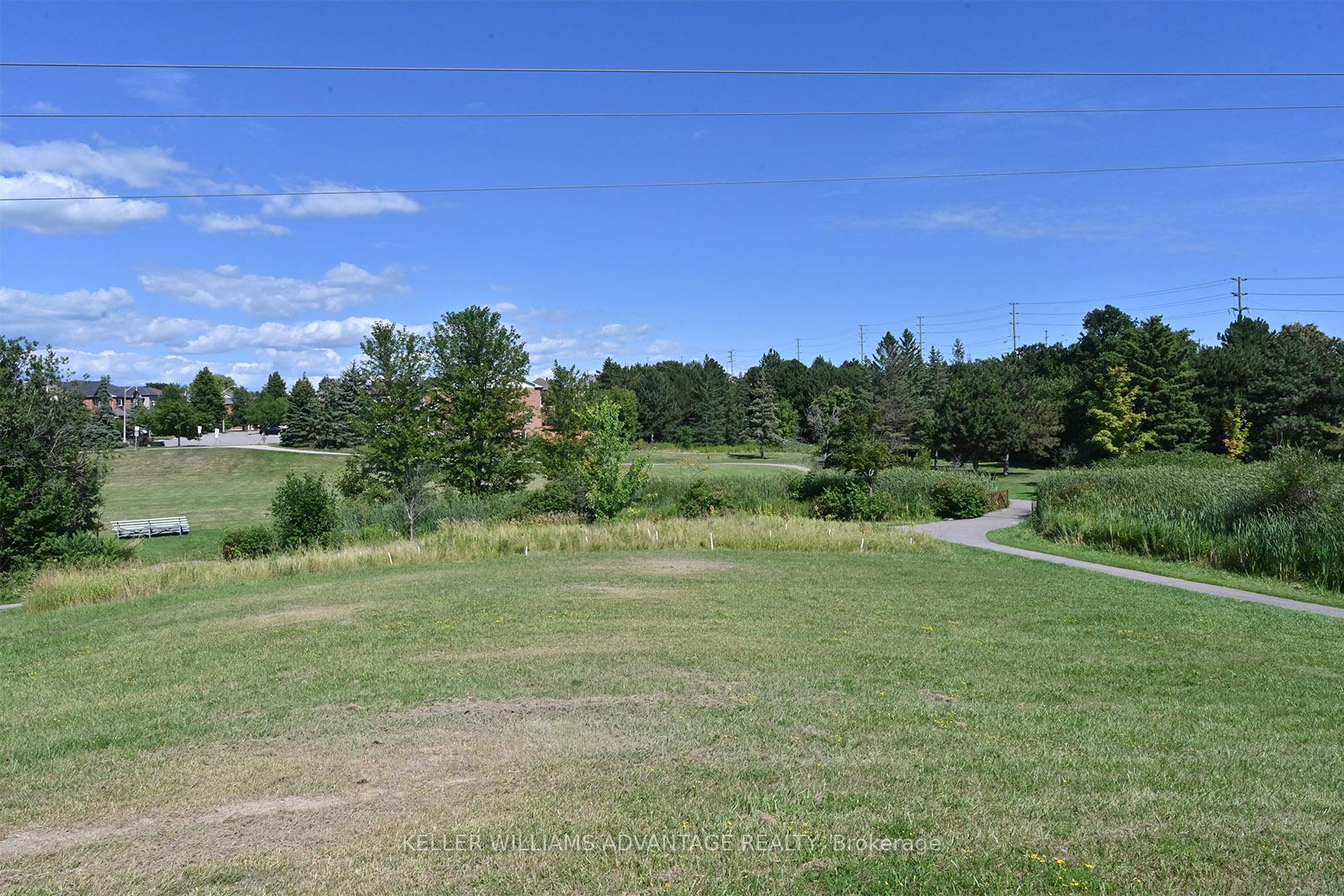 Photo 22 of 362 Pinnacle Trail, Aurora, Bayview Wellington — HOMEH