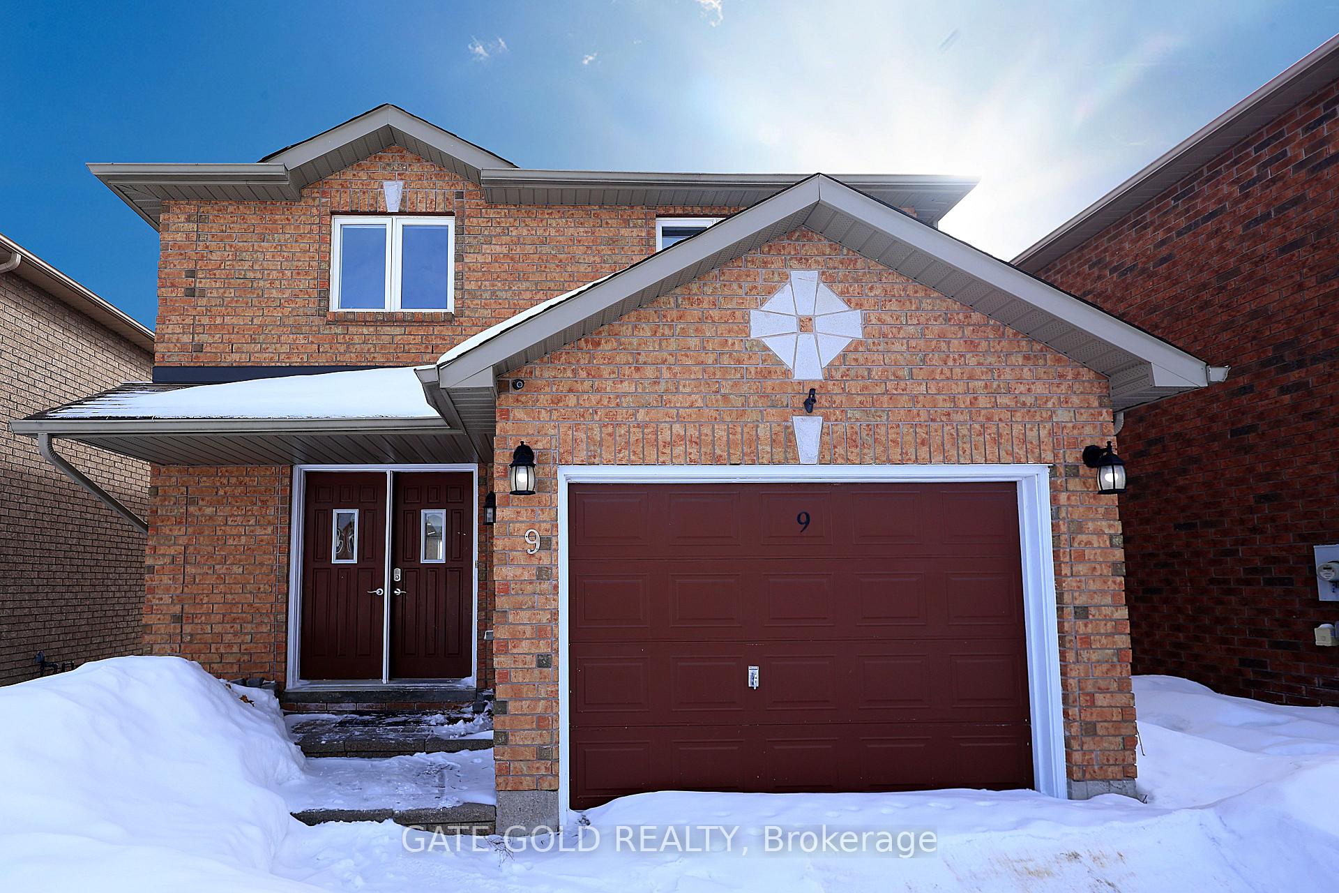 Photo 1 of 9 Harrogate Court, Barrie, Georgian Drive — HOMEH