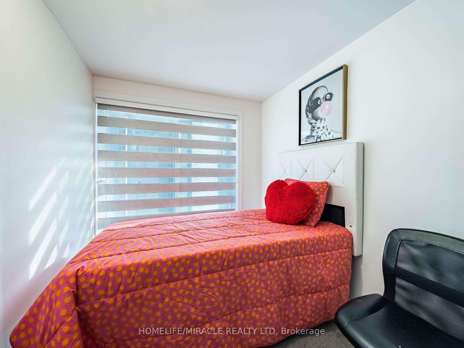 Photo 12 of 106 Halliford Place, Brampton, Goreway Drive Corridor — HOMEH