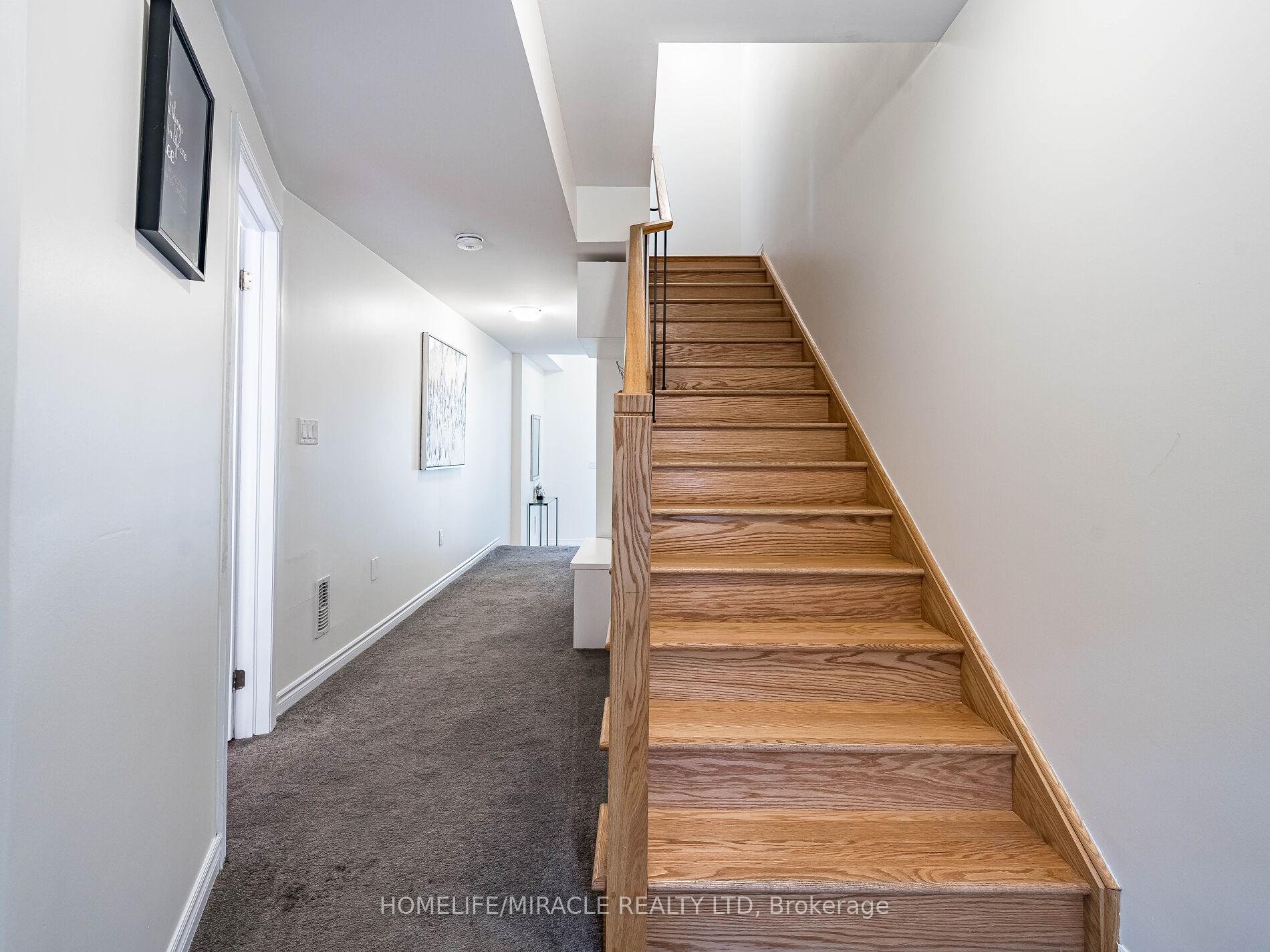 Photo 10 of 106 Halliford Place, Brampton, Goreway Drive Corridor — HOMEH