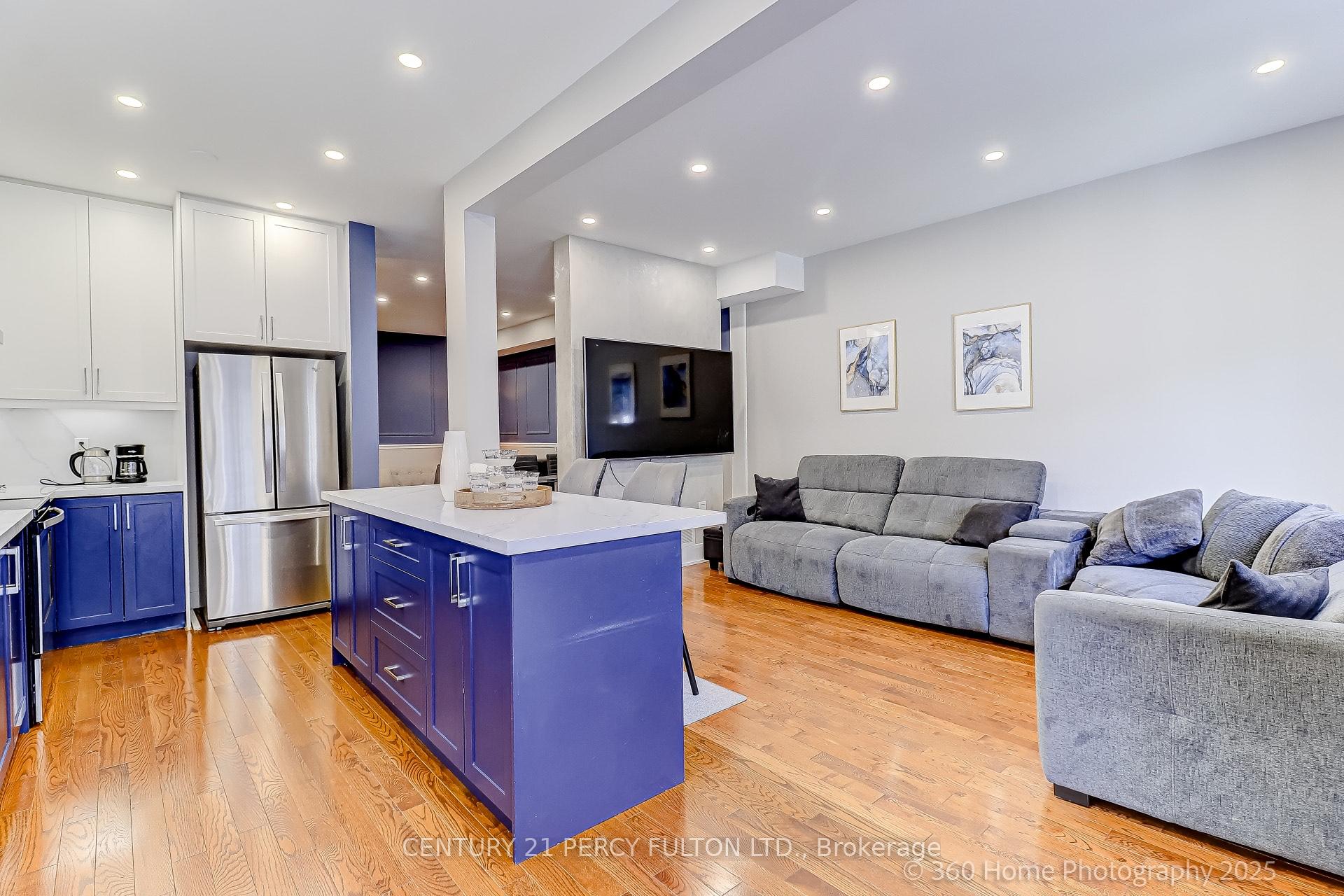 Photo 13 of 30 Marjoram Drive, Ajax, South East — HOMEH
