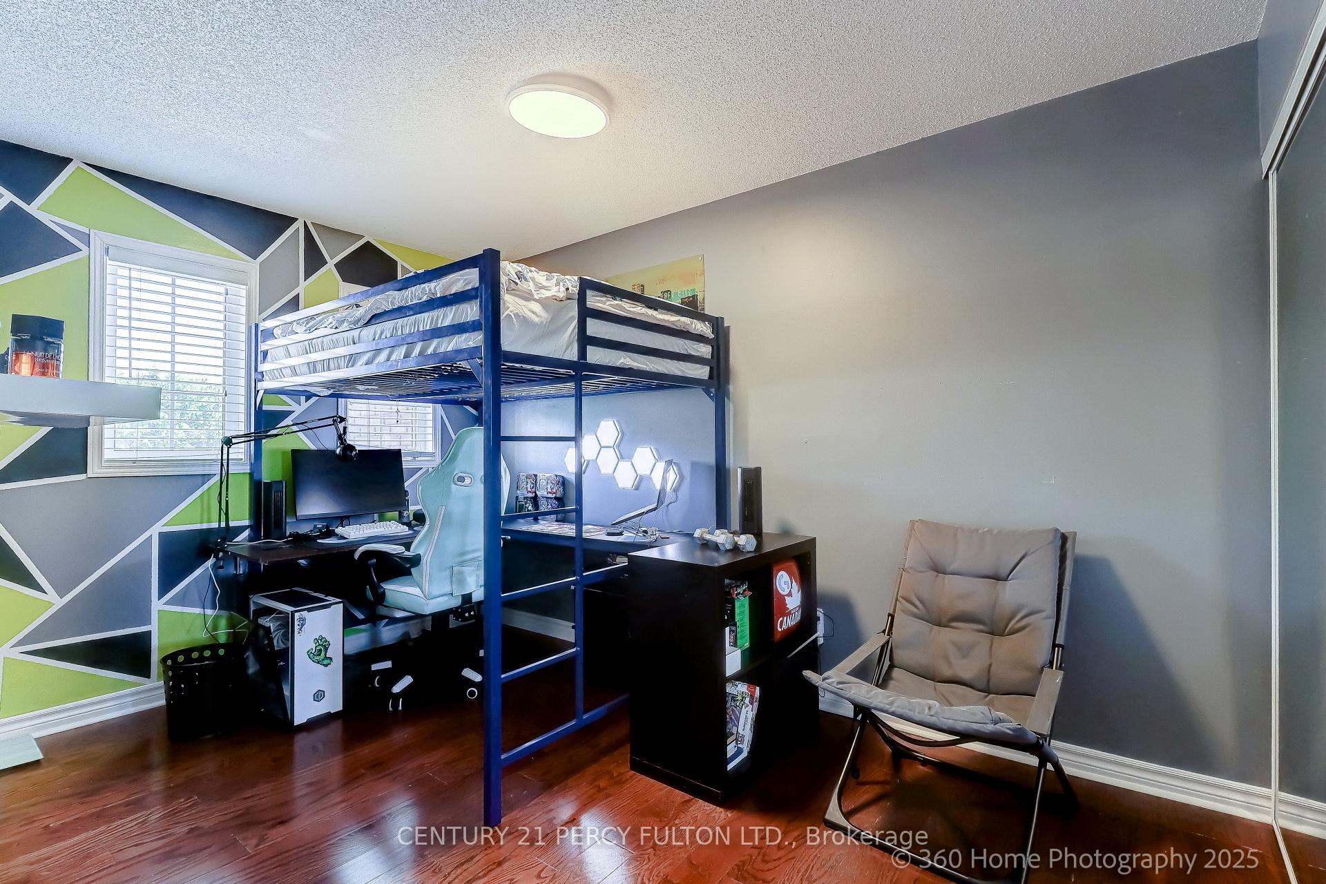 Photo 19 of 30 Marjoram Drive, Ajax, South East — HOMEH