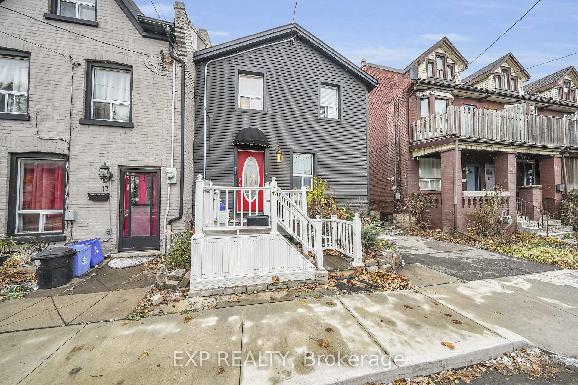 Photo 4 of 19 Railway Street, Hamilton, Central — HOMEH