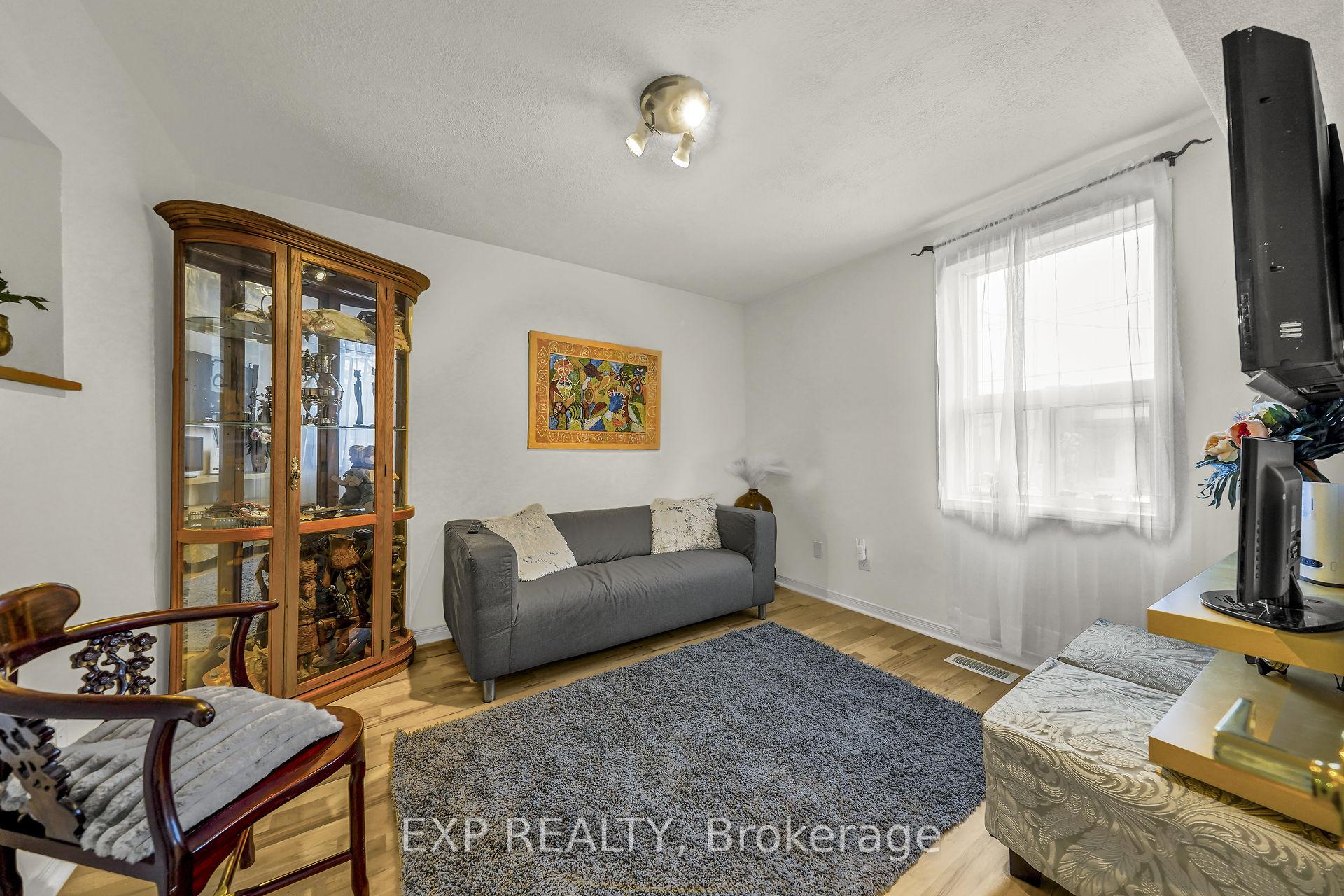 Photo 8 of 19 Railway Street, Hamilton, Central — HOMEH