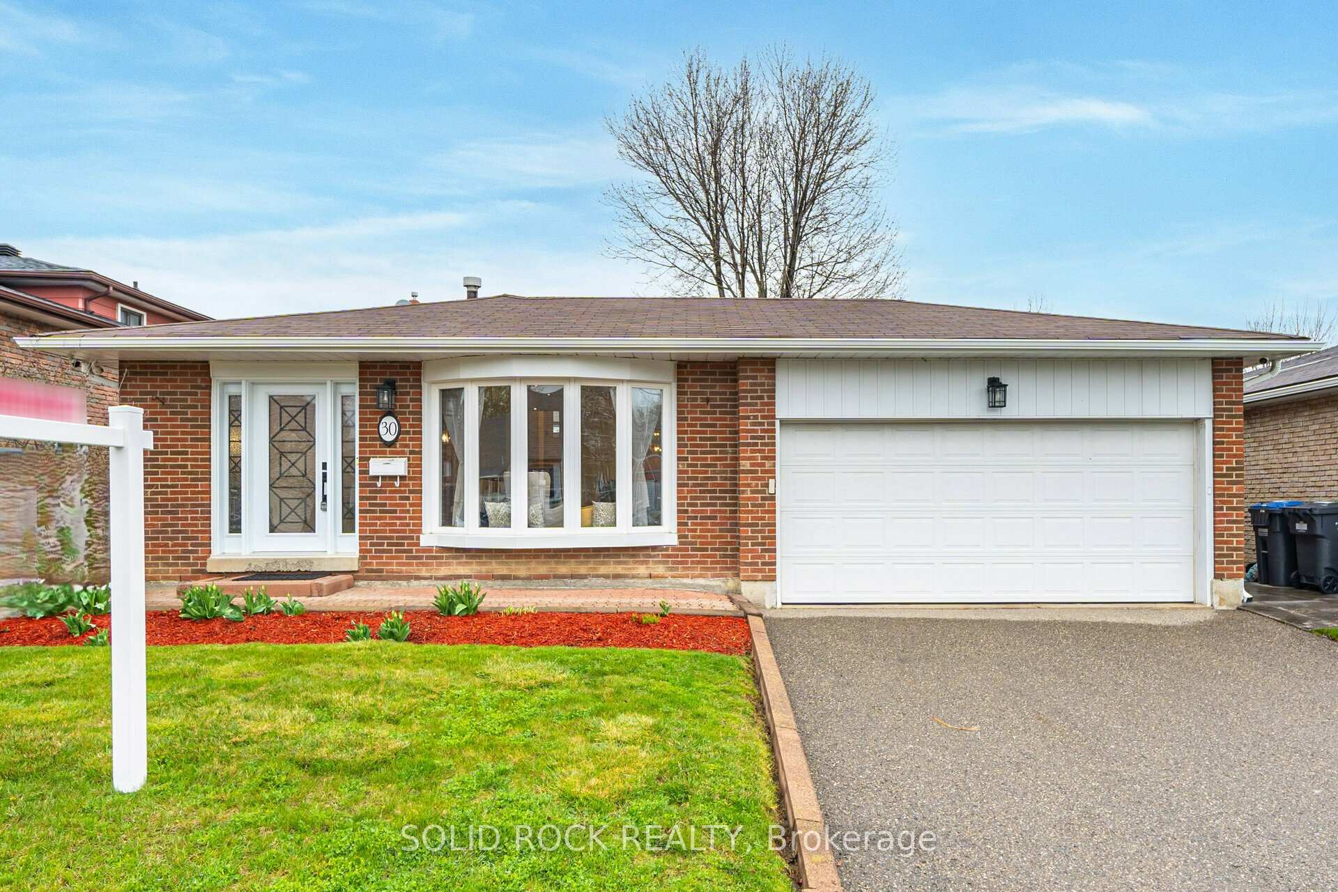 Photo 1 of 30 Pleasantview Avenue, Brampton, Brampton West — HOMEH