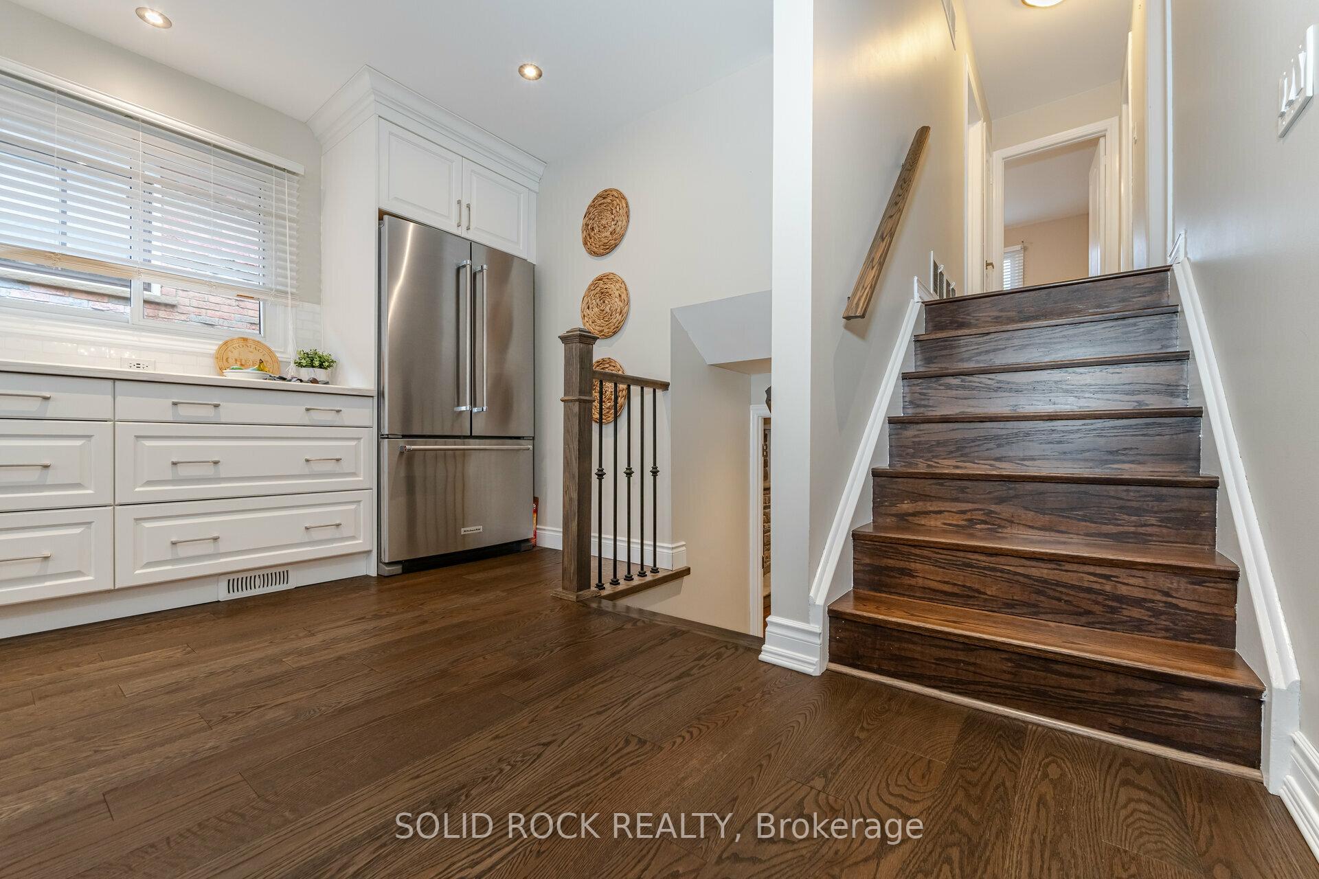 Photo 40 of 30 Pleasantview Avenue, Brampton, Brampton West — HOMEH