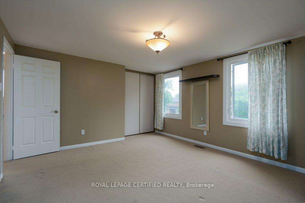 Photo 12 of 94 Reynier Drive, Brampton, Heart Lake East — HOMEH