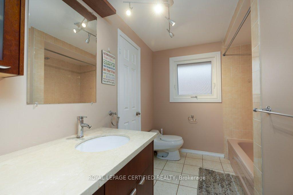Photo 29 of 94 Reynier Drive, Brampton, Heart Lake East — HOMEH