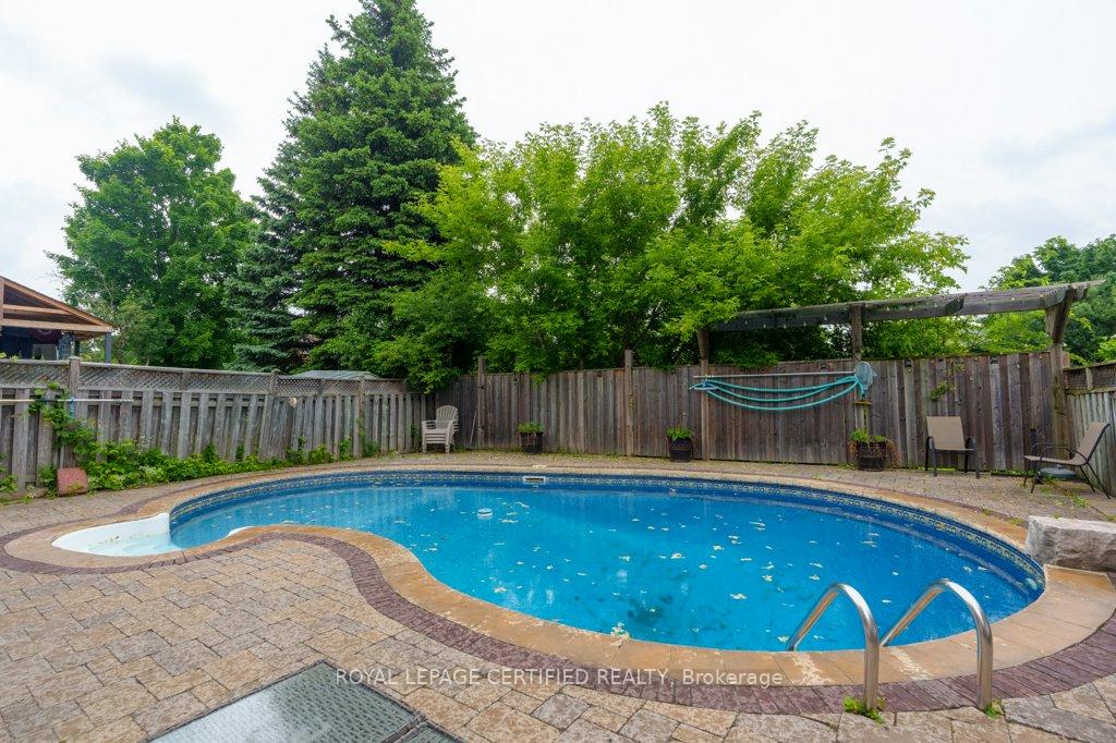 Photo 30 of 94 Reynier Drive, Brampton, Heart Lake East — HOMEH