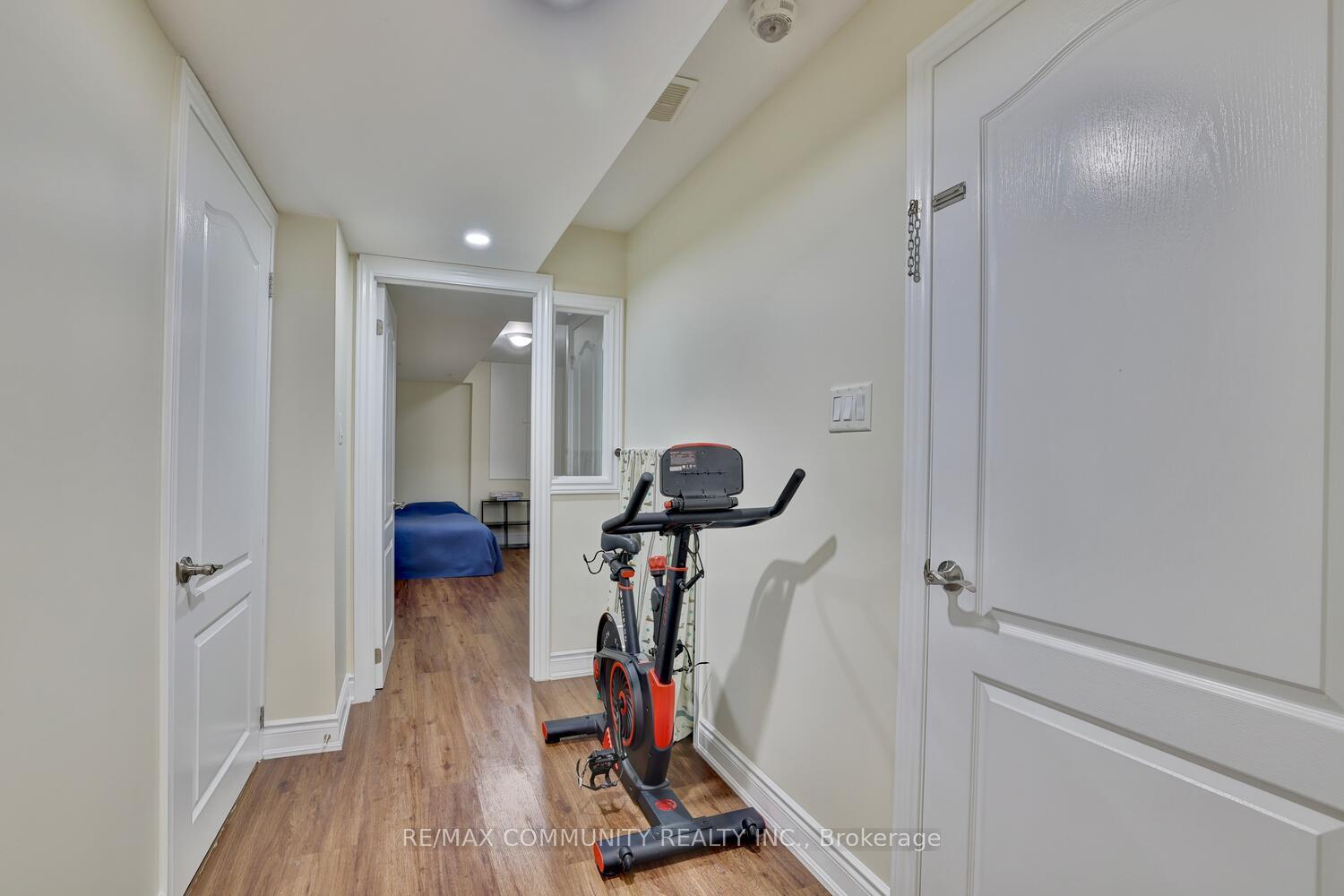 Photo 3 of Unit BSMT, 86 Lady Evelyn Crescent, Brampton, Bram West — HOMEH