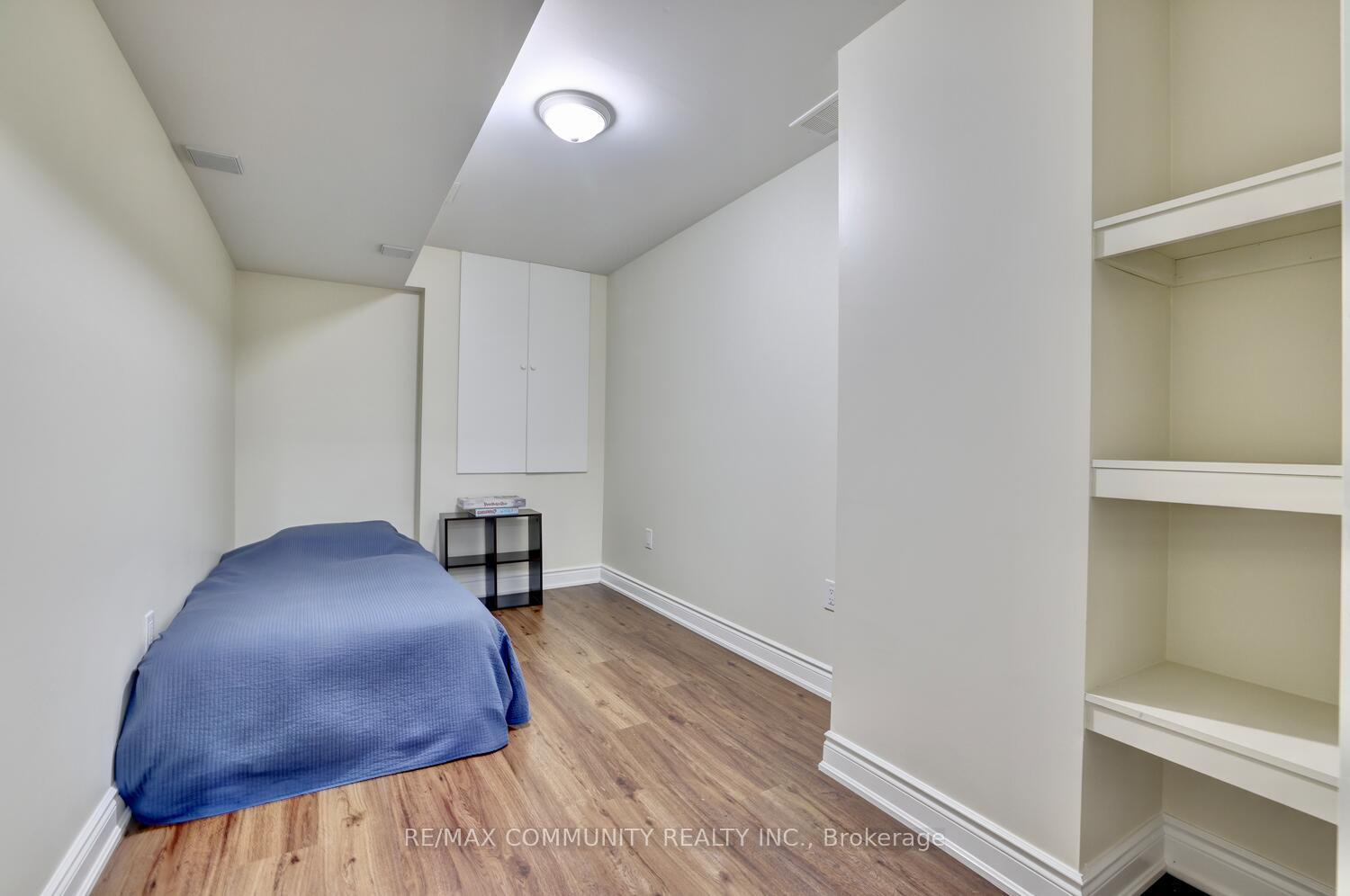 Photo 4 of Unit BSMT, 86 Lady Evelyn Crescent, Brampton, Bram West — HOMEH
