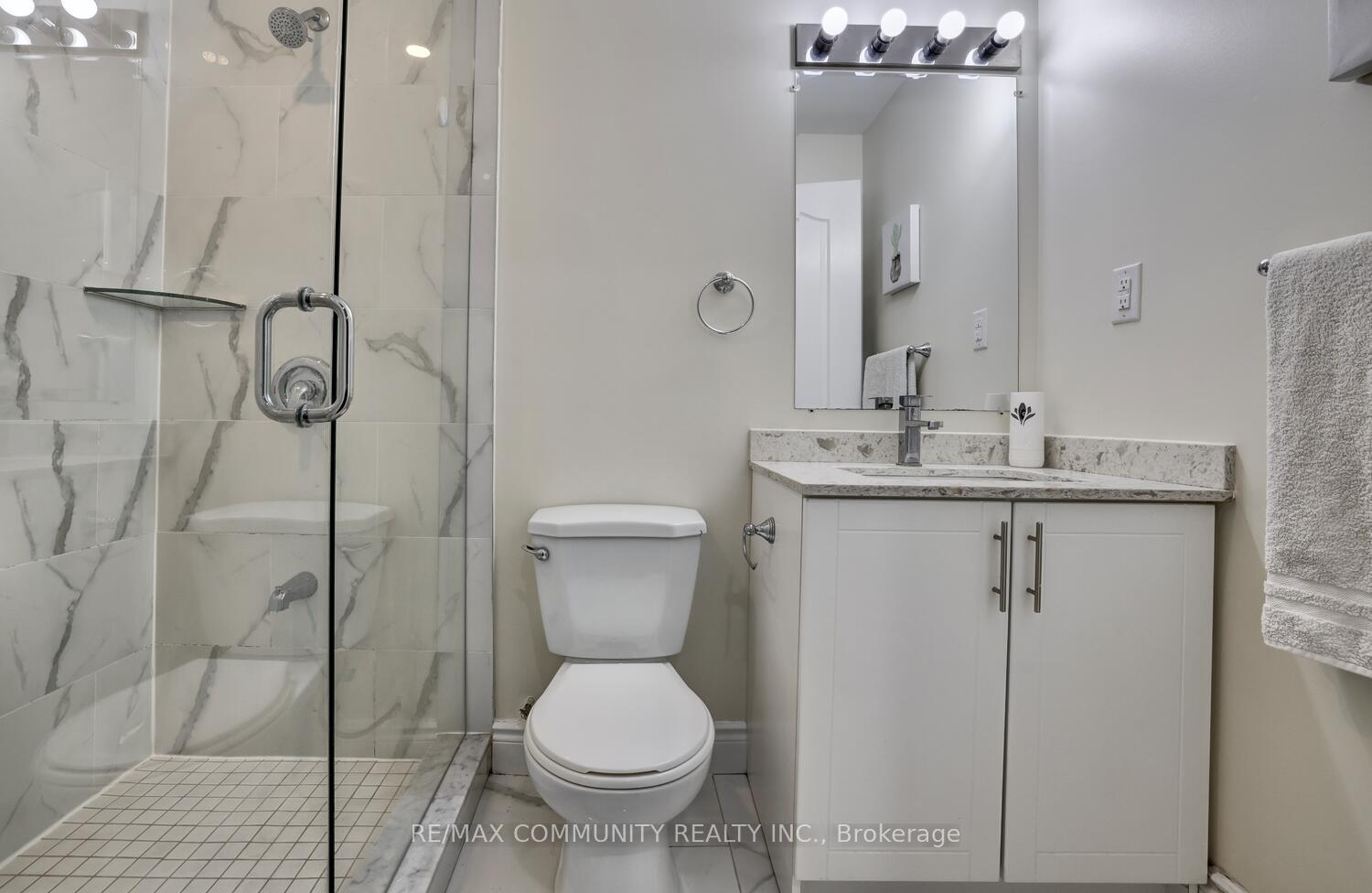 Photo 7 of Unit BSMT, 86 Lady Evelyn Crescent, Brampton, Bram West — HOMEH