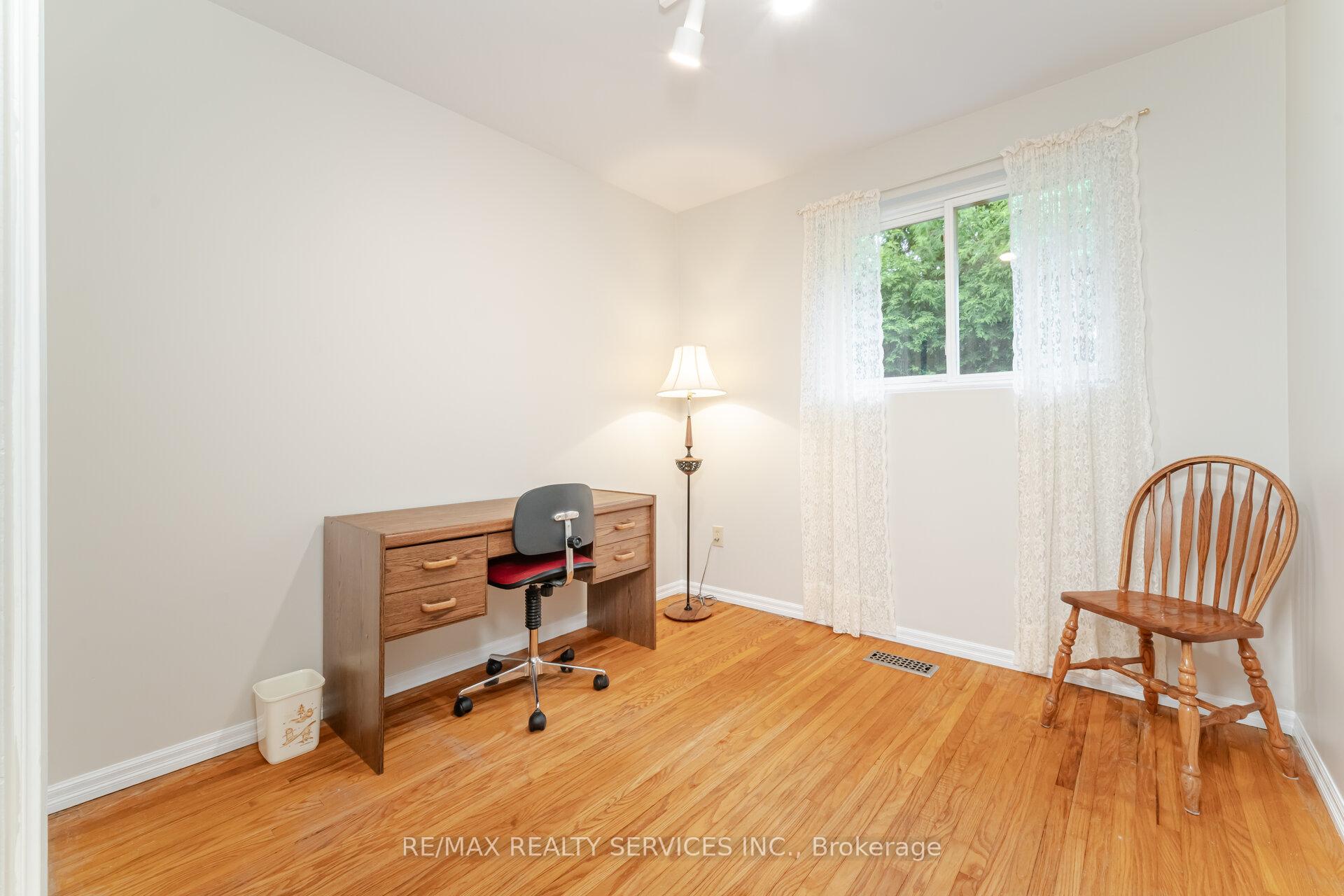 Photo 31 of 37 Welbeck Drive, Brampton, Northwood Park — HOMEH