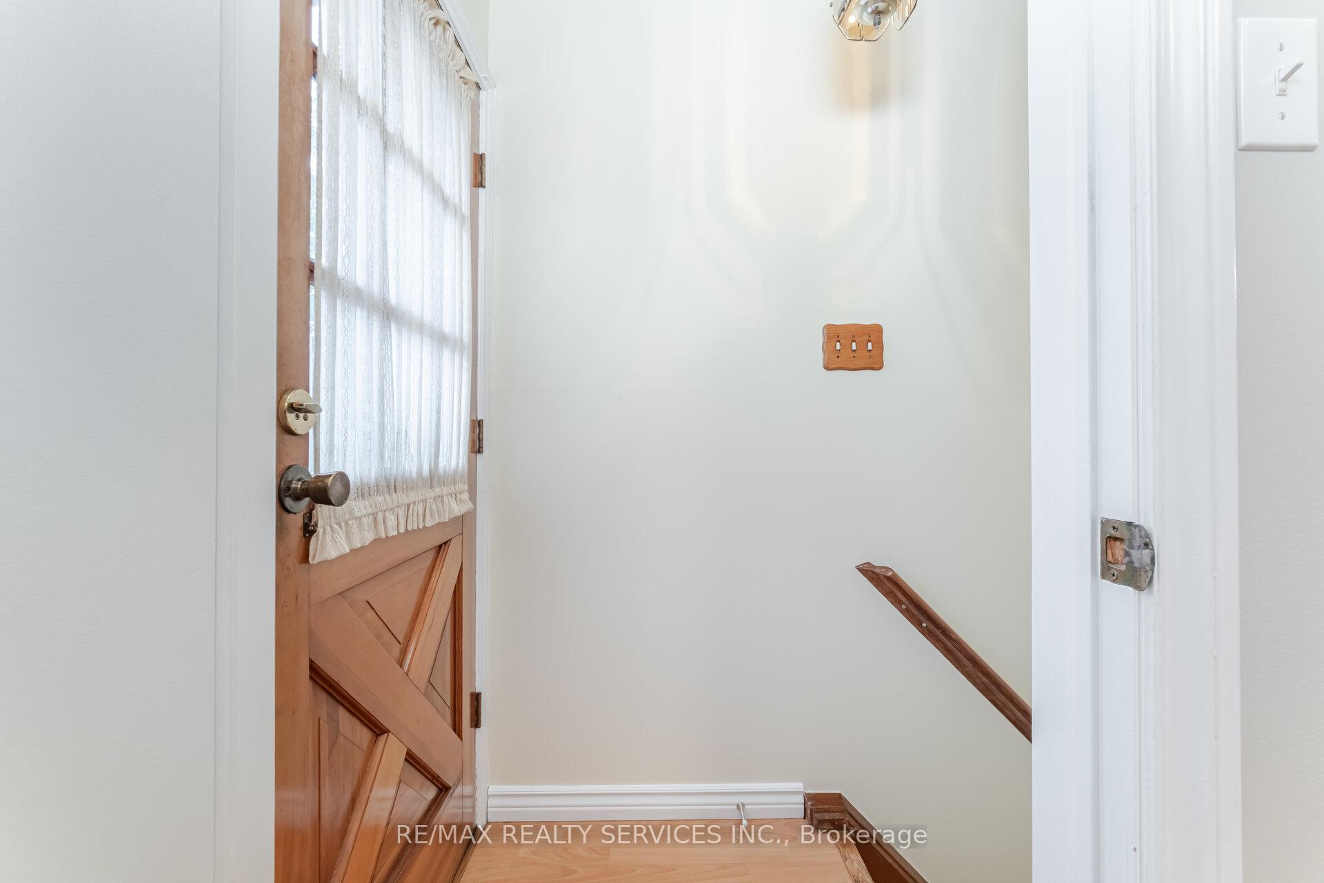 Photo 27 of 37 Welbeck Drive, Brampton, Northwood Park — HOMEH