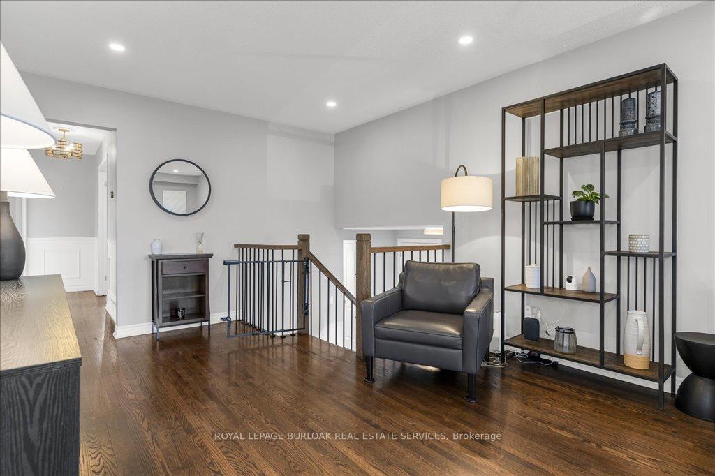 Photo 7 of 677 MacLaren Drive, Burlington, Roseland — HOMEH