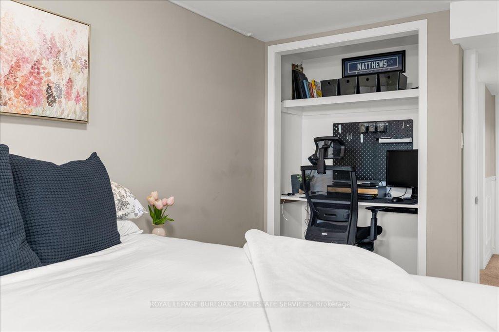Photo 28 of 677 MacLaren Drive, Burlington, Roseland — HOMEH