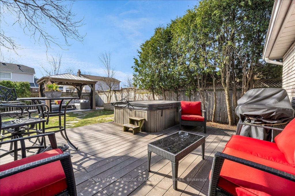 Photo 33 of 677 MacLaren Drive, Burlington, Roseland — HOMEH