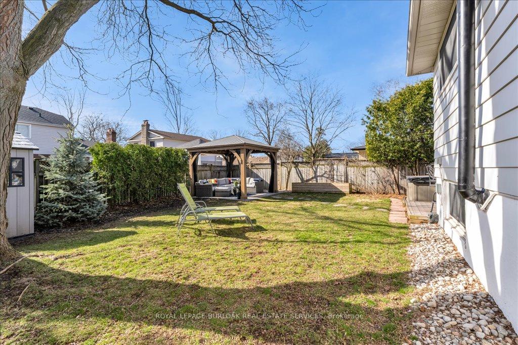 Photo 38 of 677 MacLaren Drive, Burlington, Roseland — HOMEH