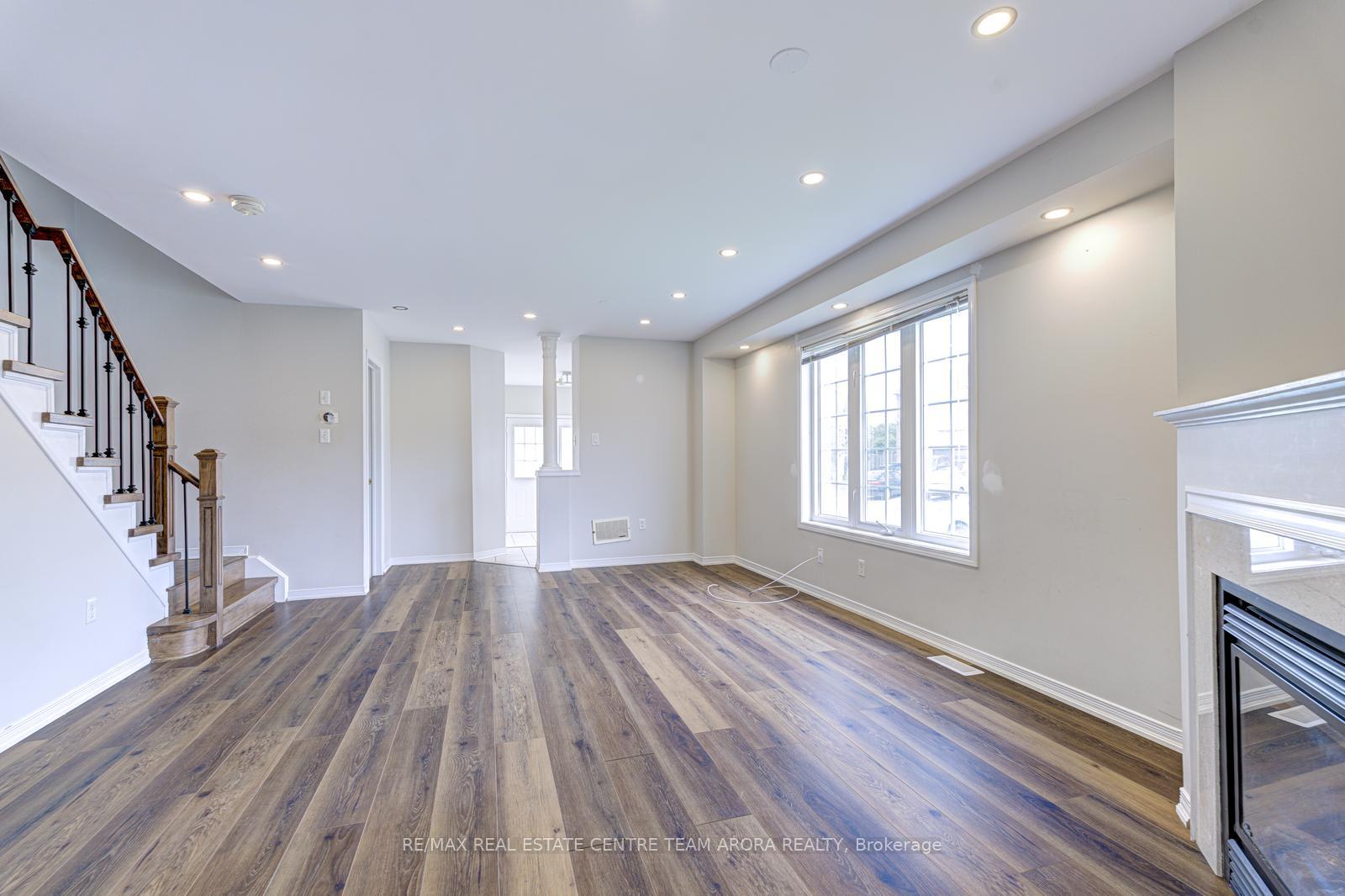 Photo 4 of 159 Albright Road, Brampton, Fletcher's Creek Village — HOMEH