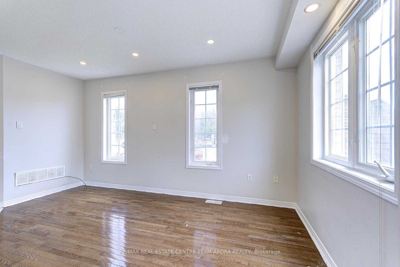 Photo 5 of 159 Albright Road, Brampton, Fletcher's Creek Village — HOMEH