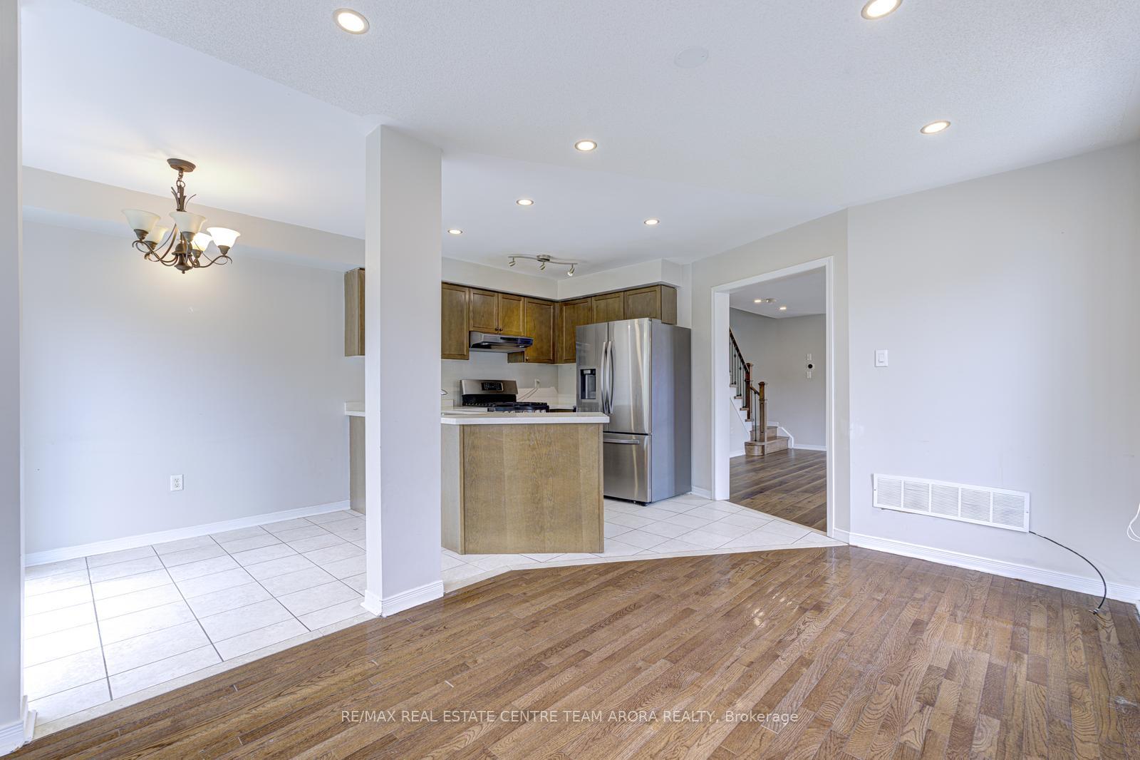 Photo 8 of 159 Albright Road, Brampton, Fletcher's Creek Village — HOMEH