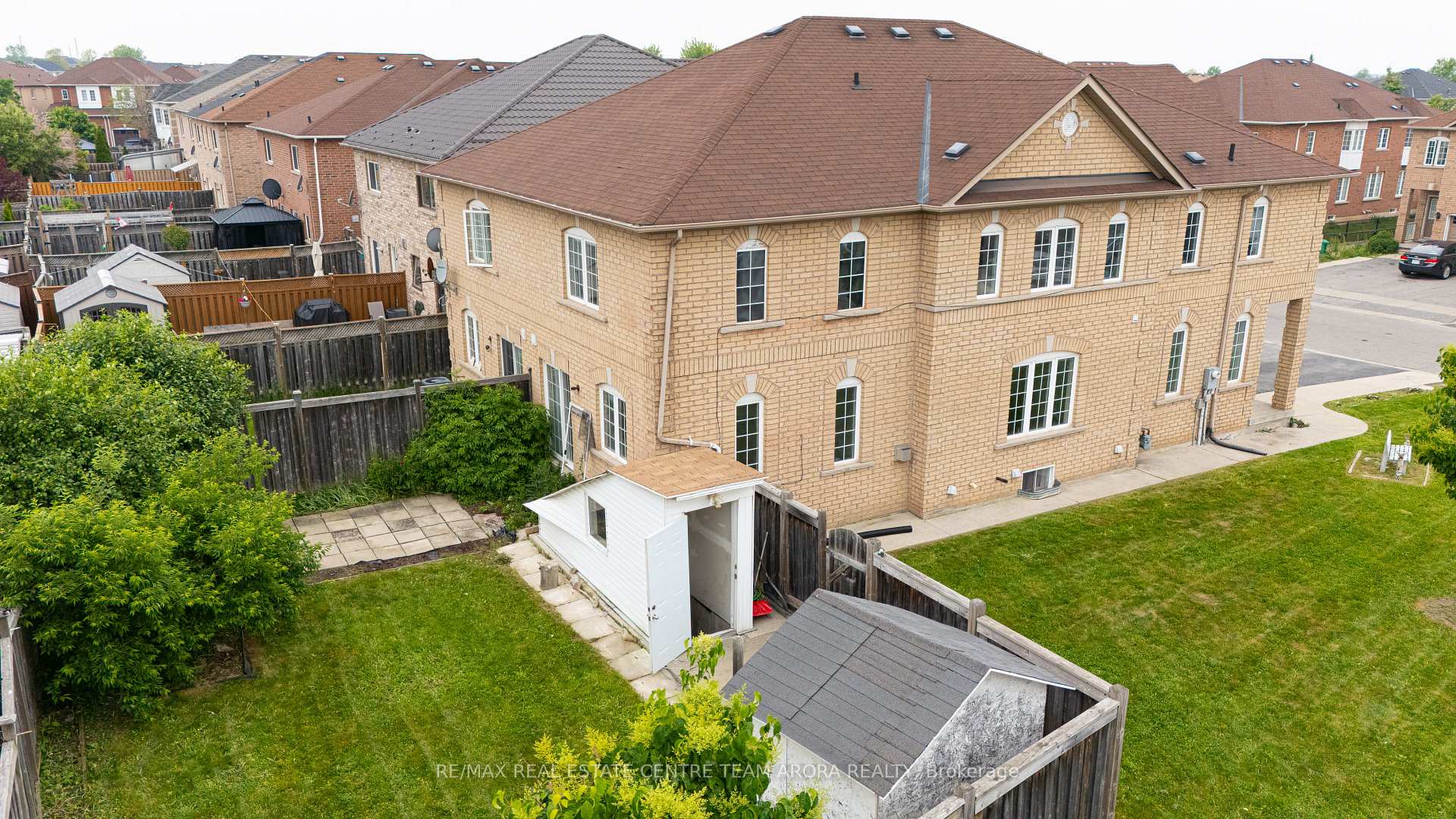 Photo 10 of 159 Albright Road, Brampton, Fletcher's Creek Village — HOMEH