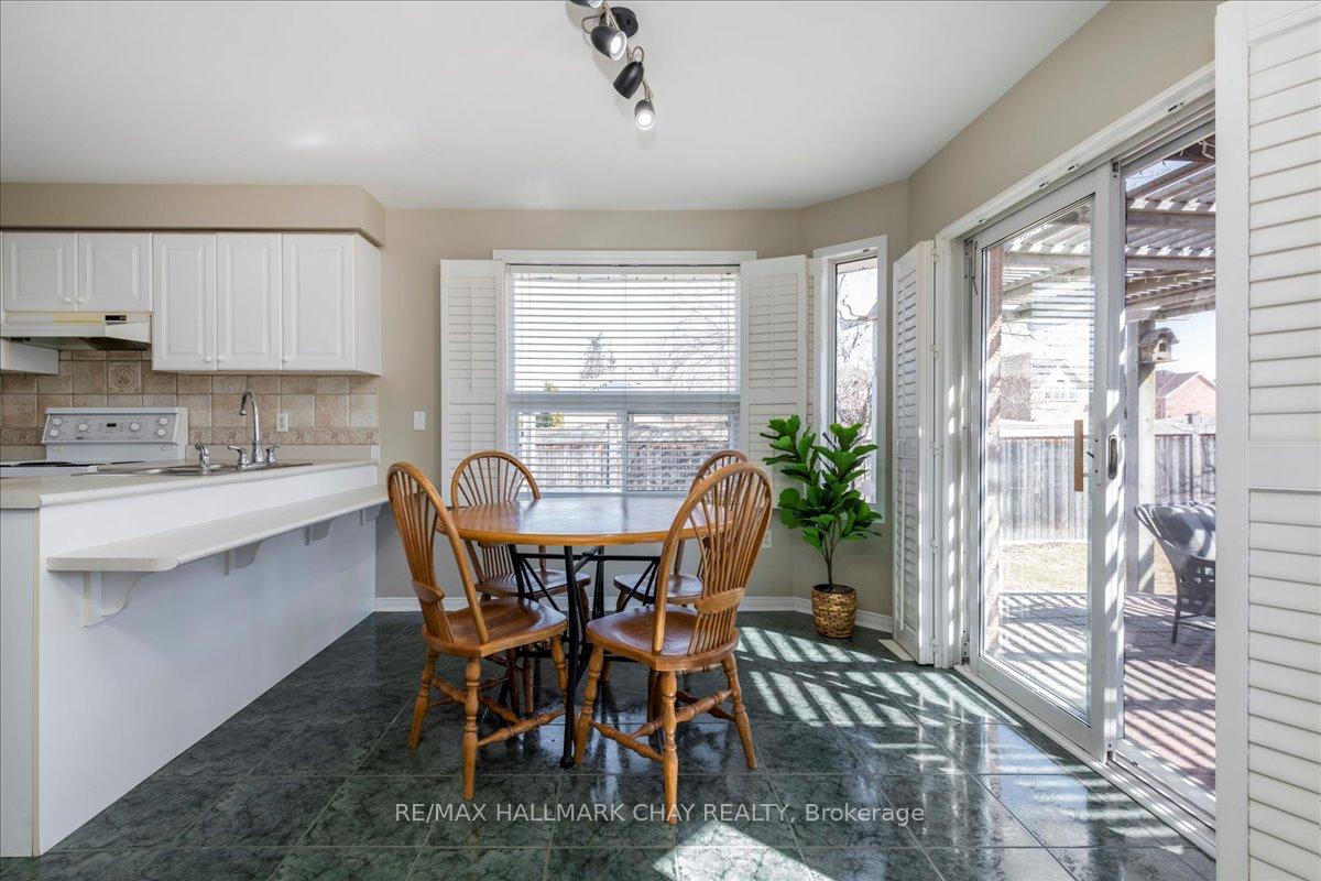 Photo 10 of 283 Cox Mill Road, Barrie, Bayshore — HOMEH