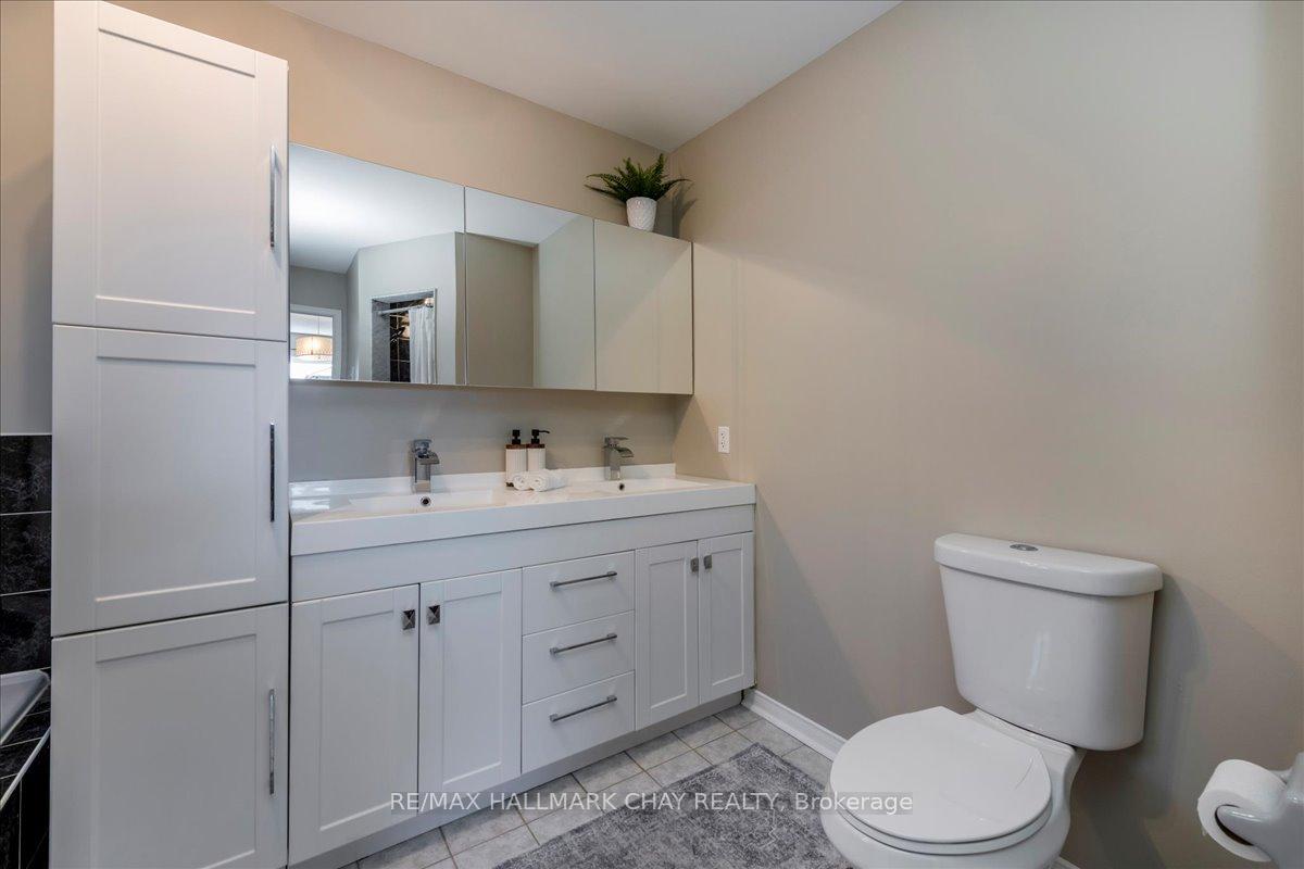 Photo 20 of 283 Cox Mill Road, Barrie, Bayshore — HOMEH