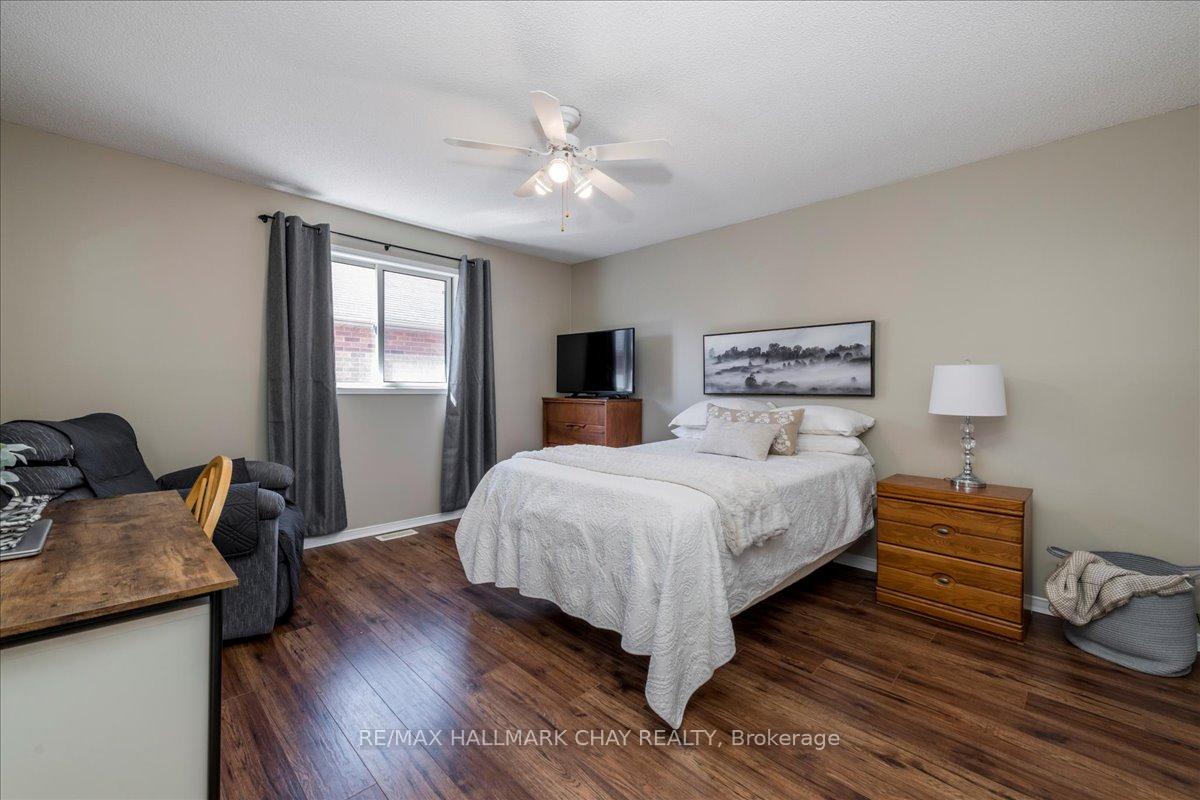 Photo 21 of 283 Cox Mill Road, Barrie, Bayshore — HOMEH