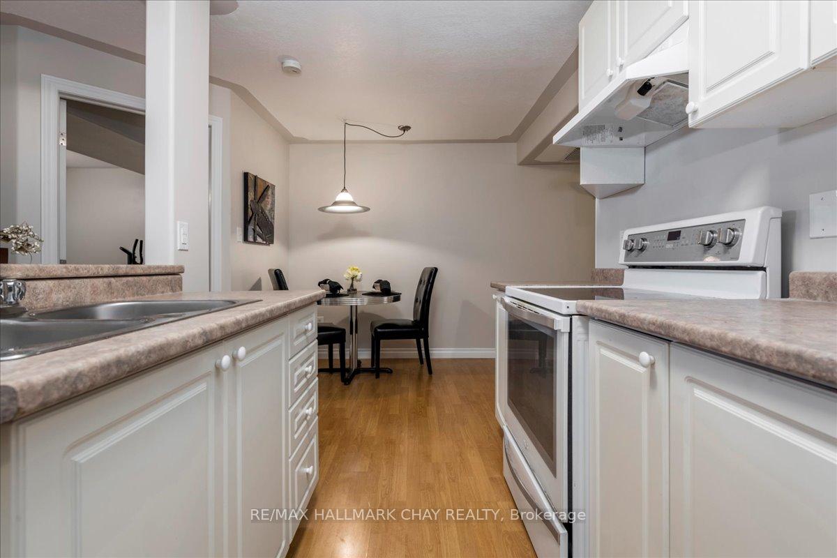 Photo 30 of 283 Cox Mill Road, Barrie, Bayshore — HOMEH