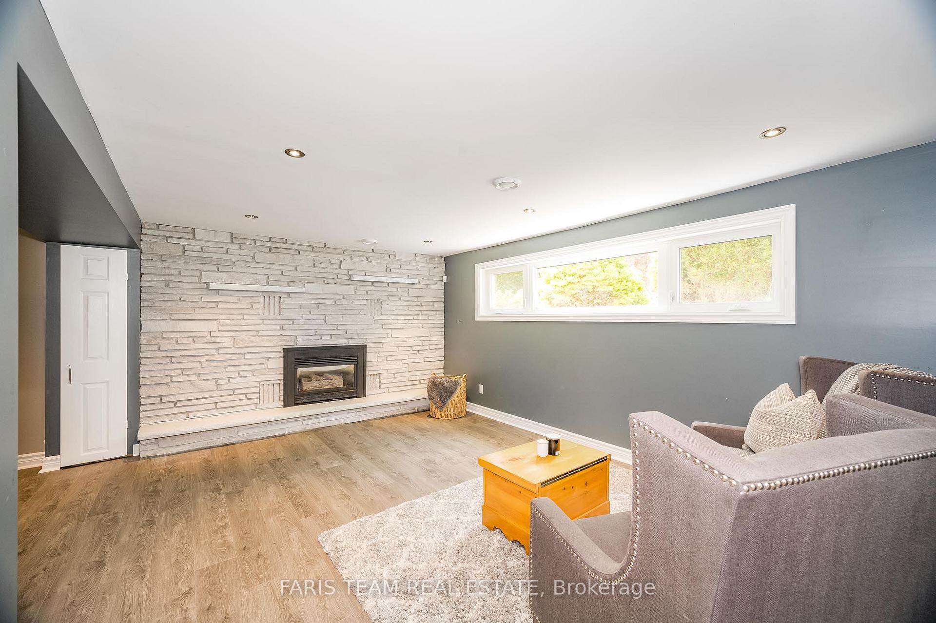 Photo 15 of 13 Woodcrest Road, Barrie, Allandale Heights — HOMEH
