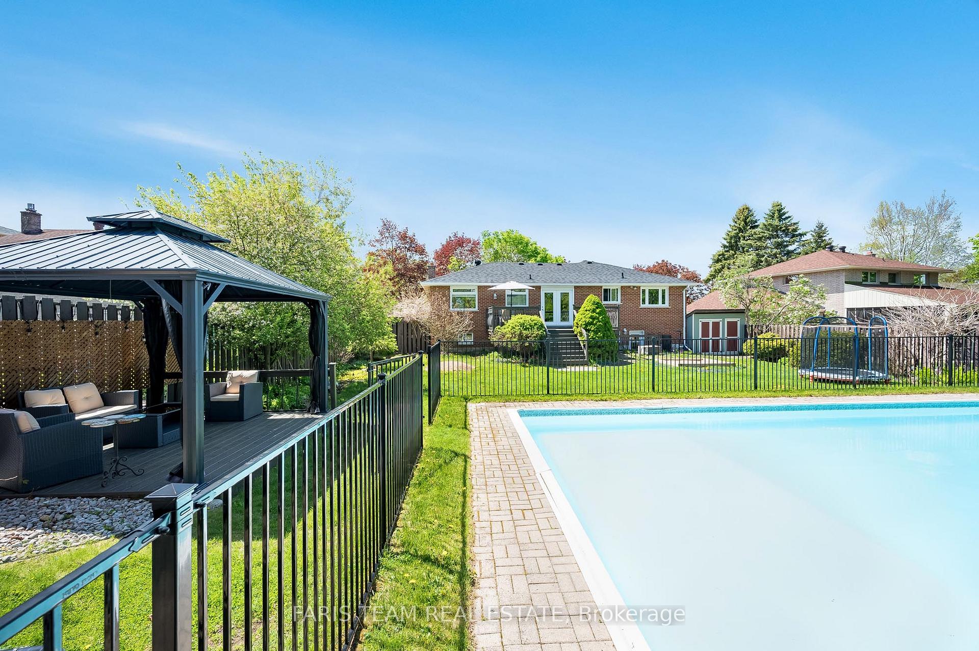 Photo 28 of 13 Woodcrest Road, Barrie, Allandale Heights — HOMEH