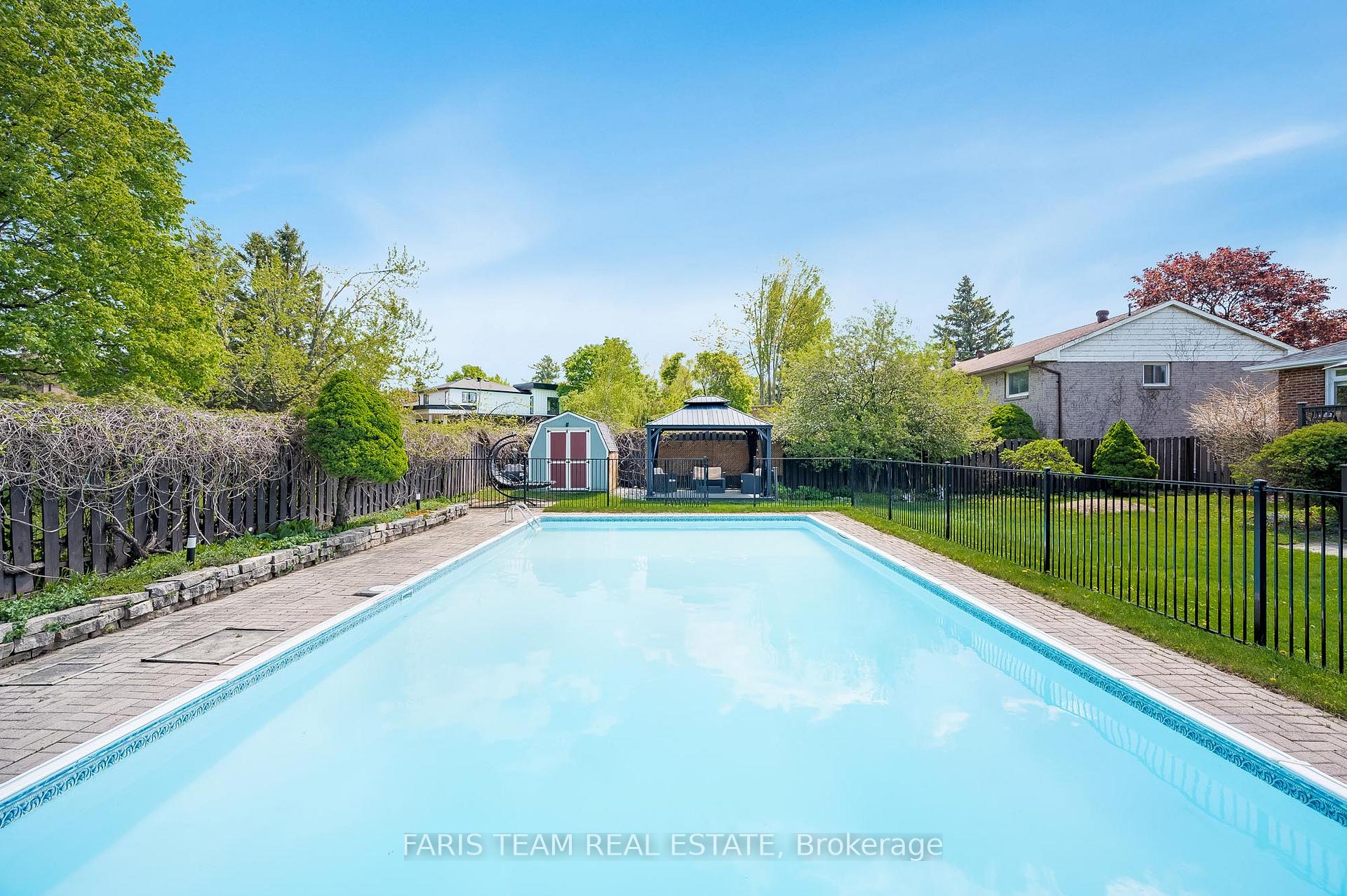 Photo 34 of 13 Woodcrest Road, Barrie, Allandale Heights — HOMEH