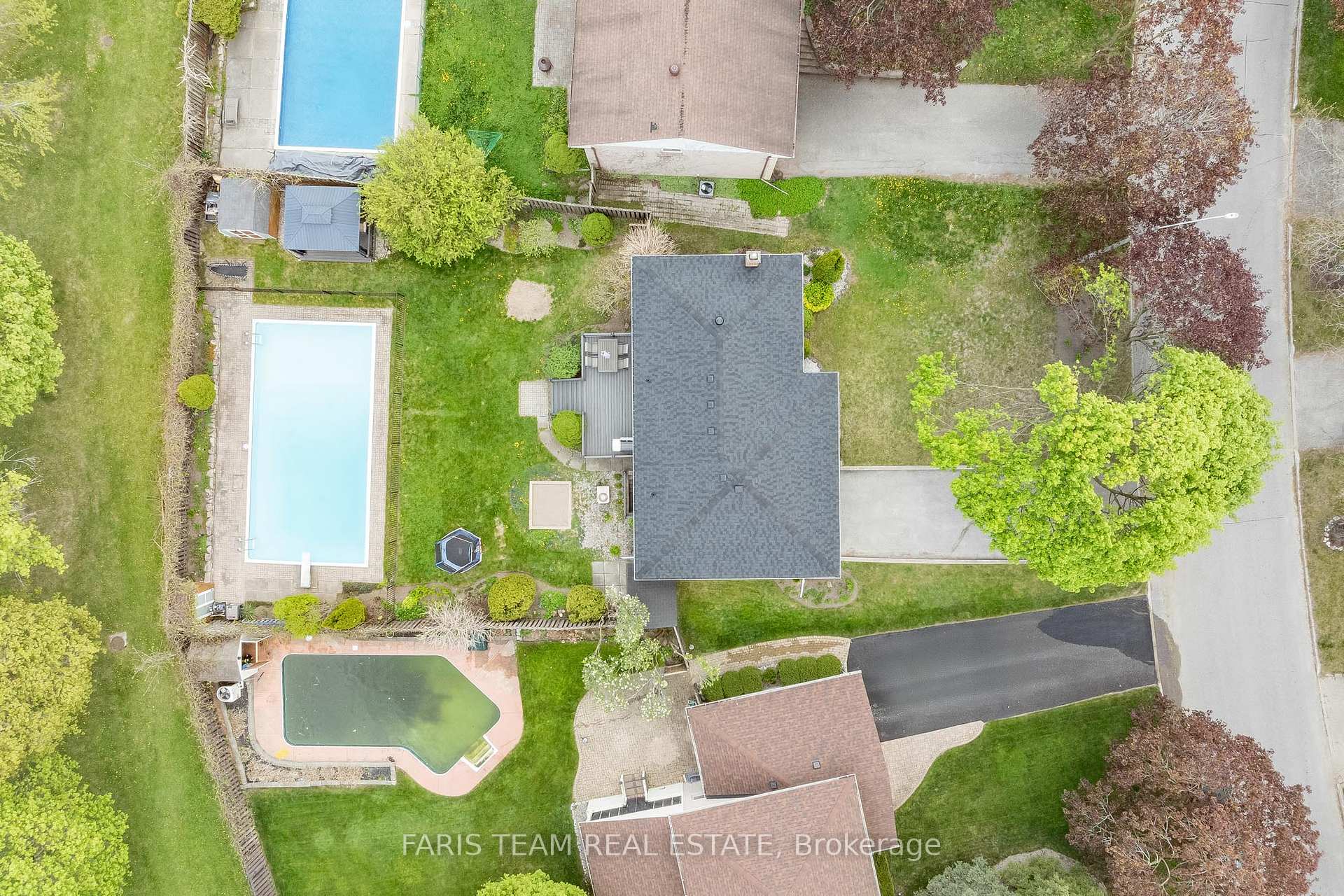 Photo 35 of 13 Woodcrest Road, Barrie, Allandale Heights — HOMEH