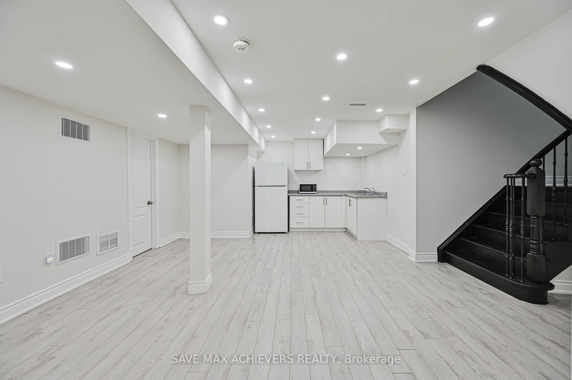 Photo 37 of 7 Seacliff Crescent, Brampton, Bram East — HOMEH