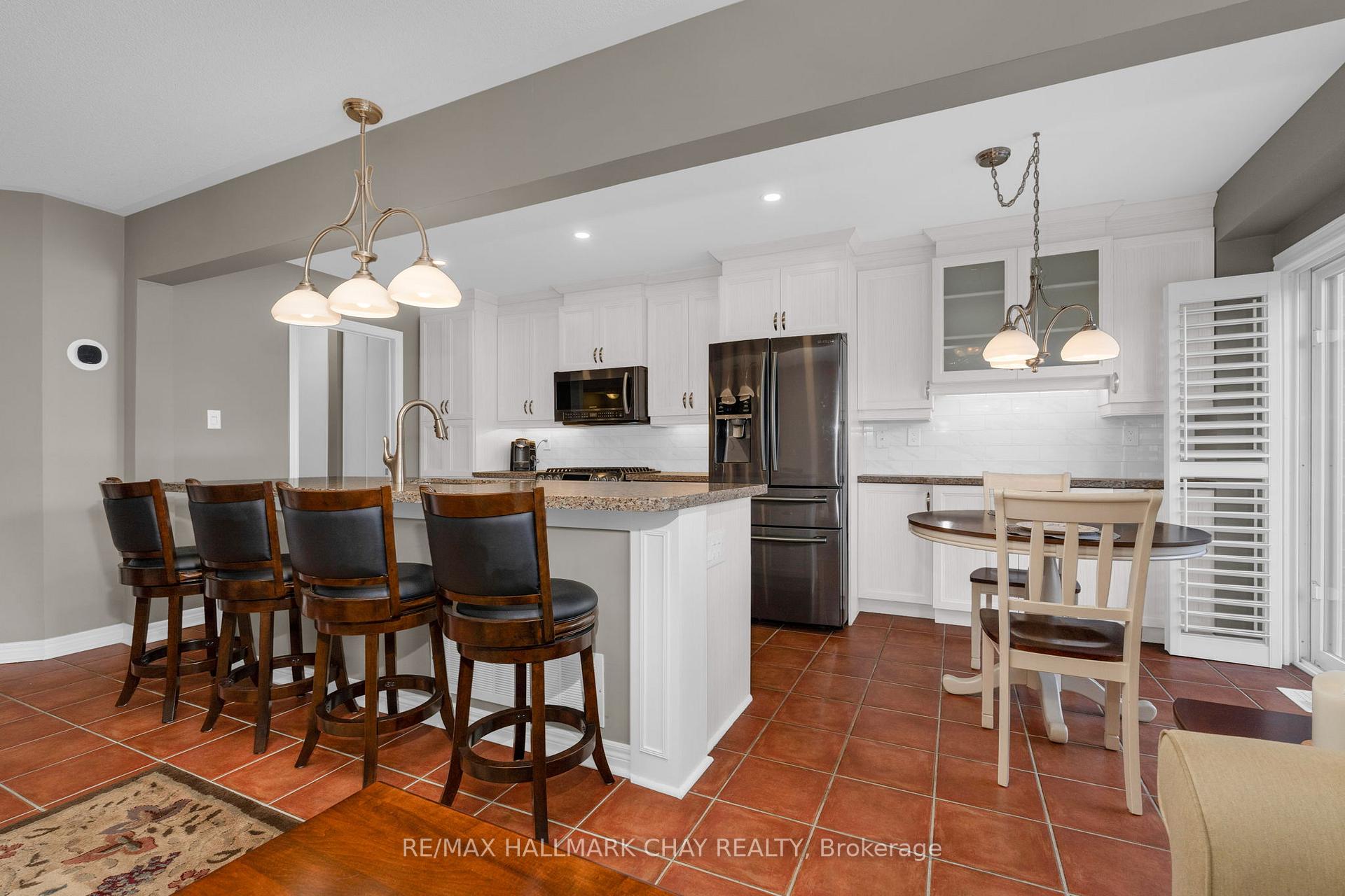Photo 4 of 358 Esther Drive, Barrie, Painswick South — HOMEH