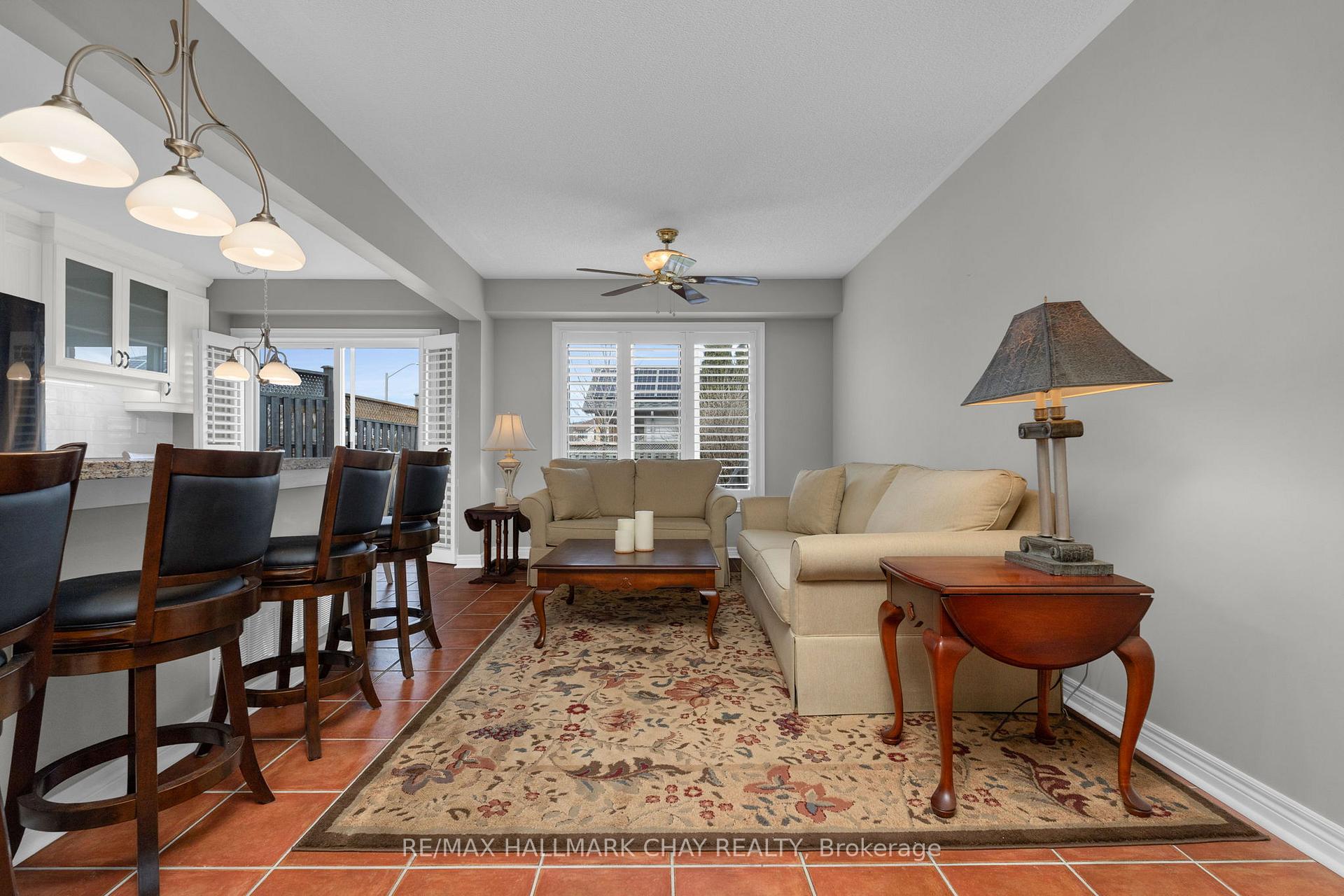 Photo 7 of 358 Esther Drive, Barrie, Painswick South — HOMEH